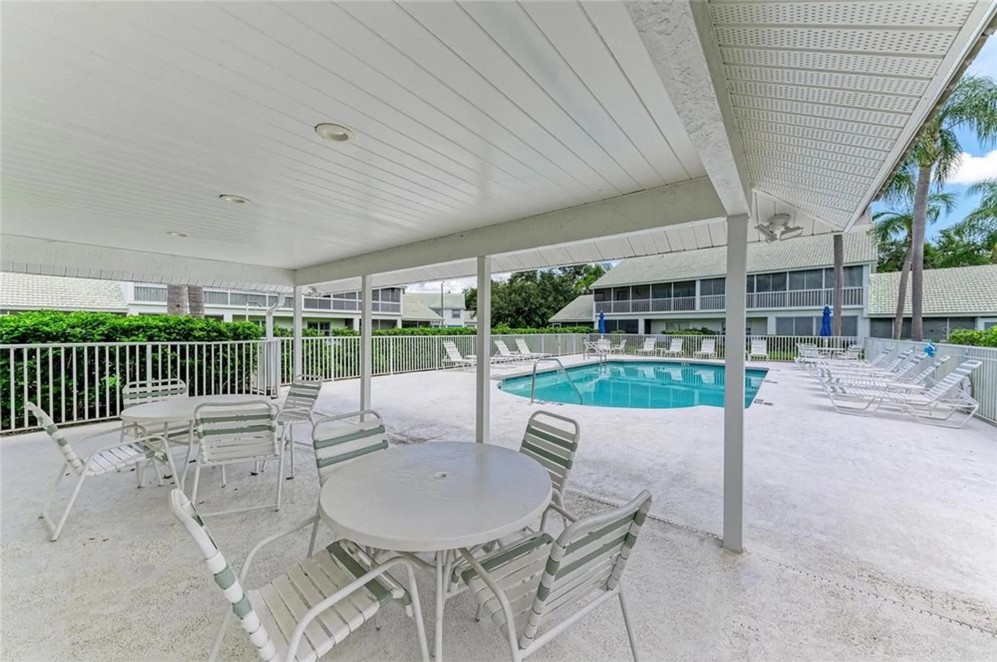 Property Slideshow image 43 of 51 | 6618 pineview ter # 6618, Bradenton, FL, 34203
