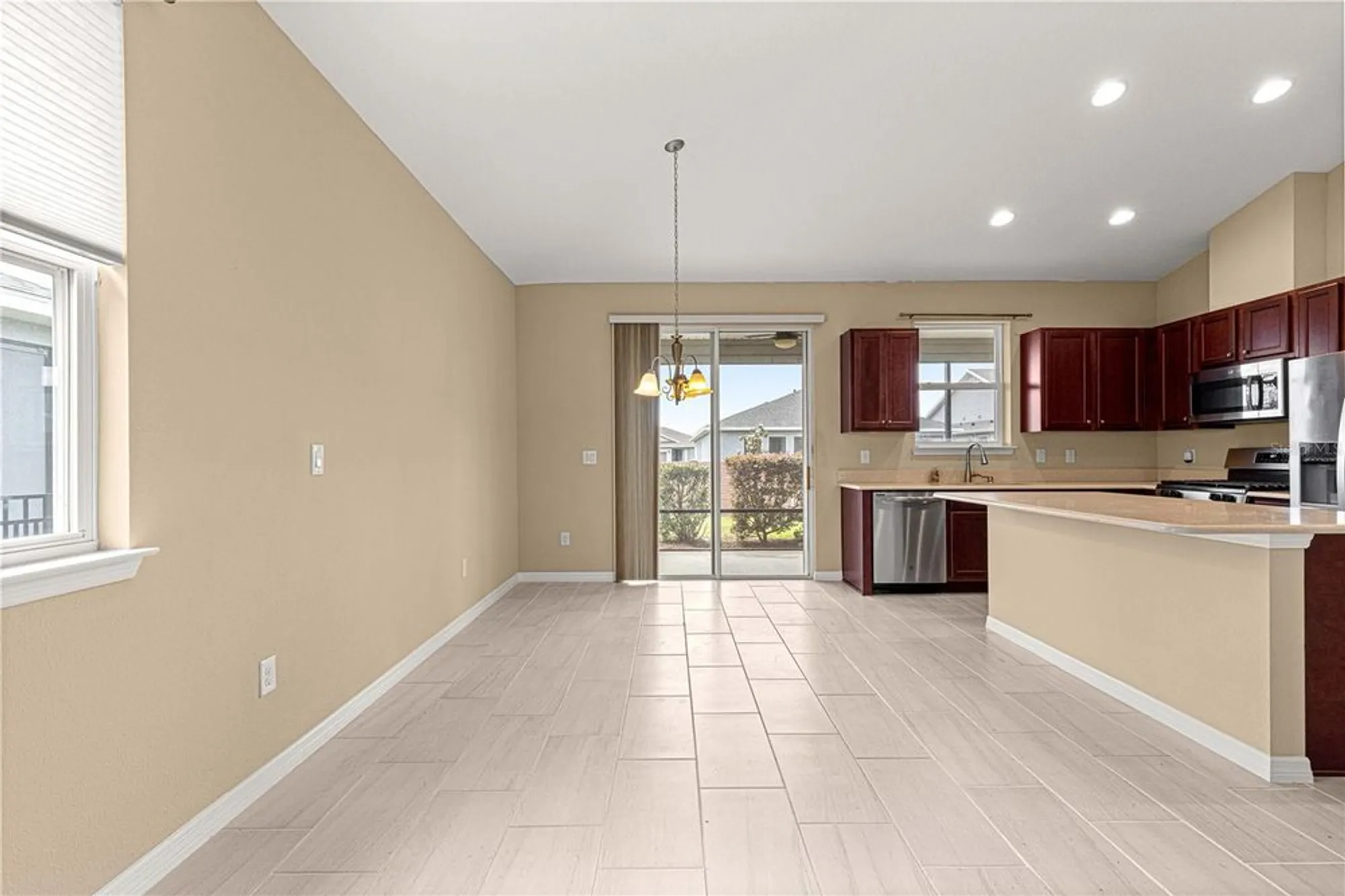 Property Slideshow image 11 of 46 | 5616 nw 39th ln, Ocala, FL, 34482