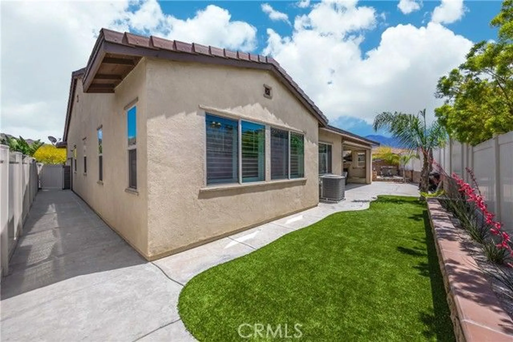 Property Slideshow image 41 of 68 | 11638 oakton way, Corona, CA, 92883