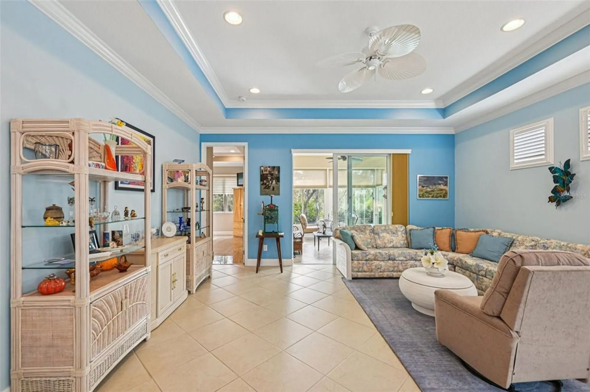Property Slideshow image 5 of 75 | 2336 oakley green dr, Sun City Center, FL, 33573
