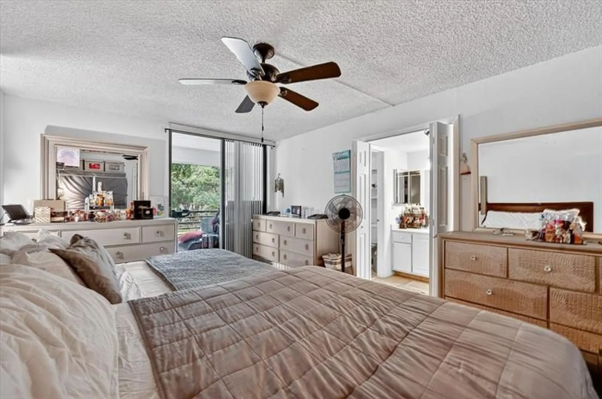 Property Slideshow image 17 of 30 | 7950 w mcnab rd apt 302, Tamarac, FL, 33321