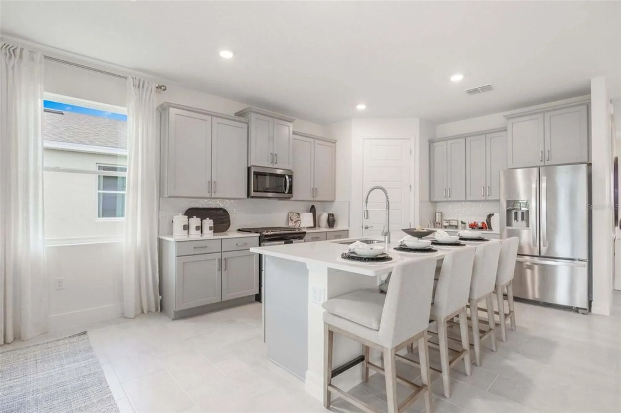 Property Slideshow image 15 of 36 | 3972 kennebunk loop, Mount Dora, FL, 32757