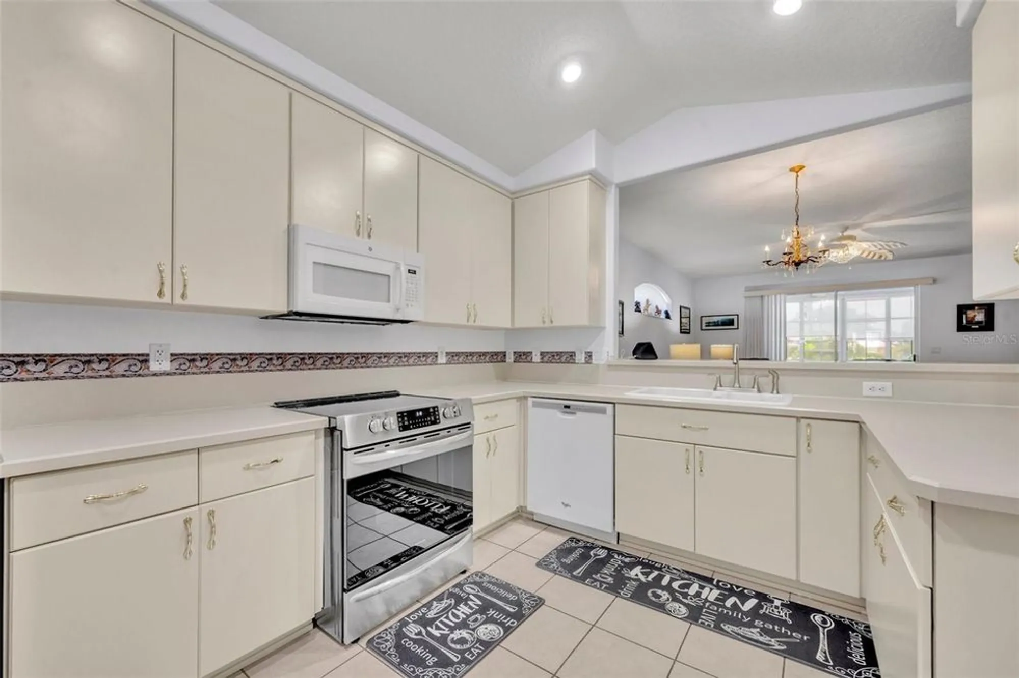 Property Slideshow image 17 of 65 | 5964 brittania blvd, Tavares, FL, 32778