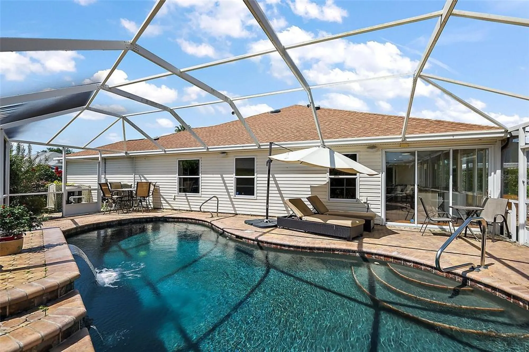 Property Slideshow image 4 of 46 | 1175 johnston path, The Villages, FL, 32162