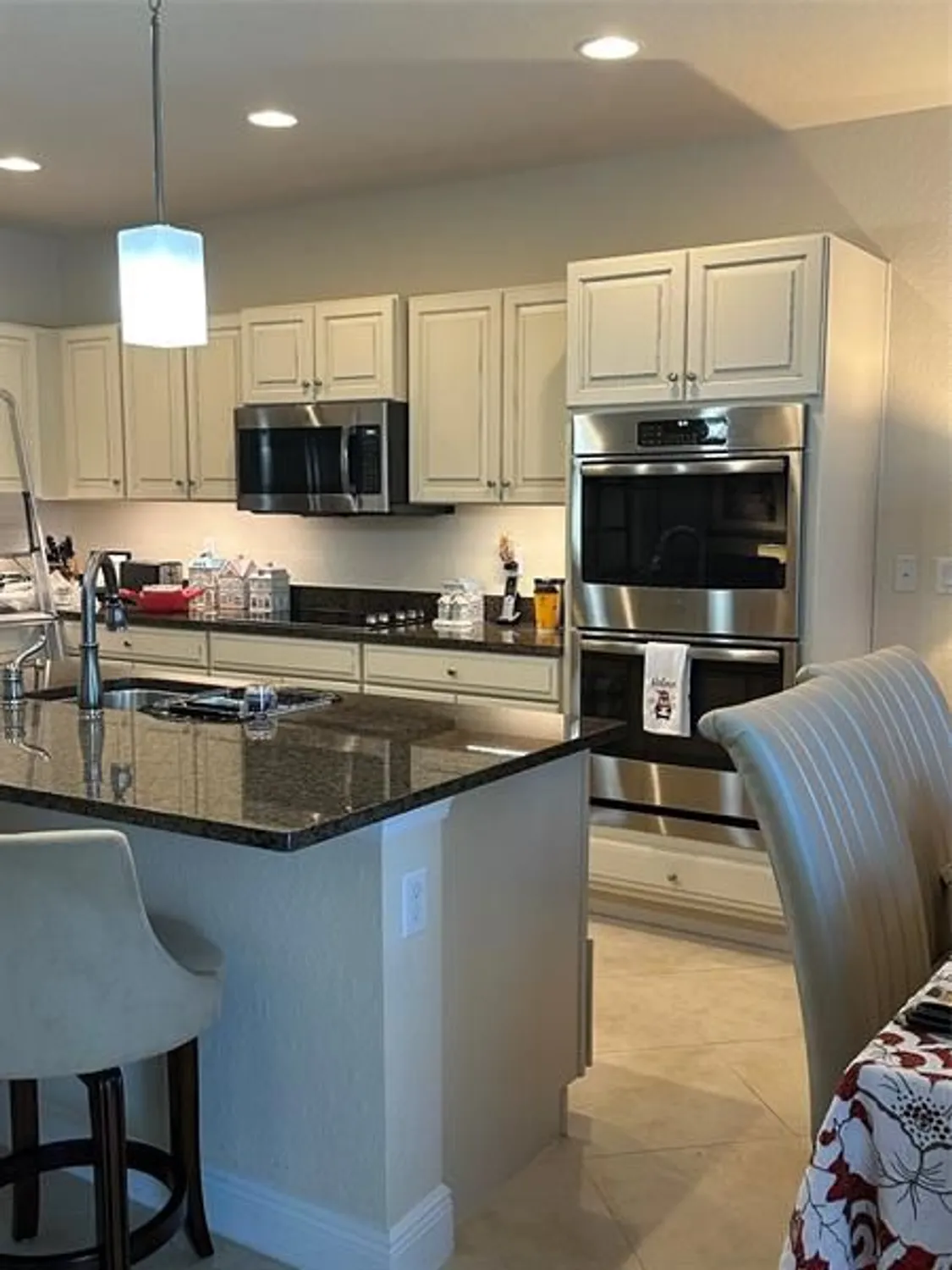 Property Slideshow image 7 of 19 | 1772 willows sq, Vero Beach, FL, 32966