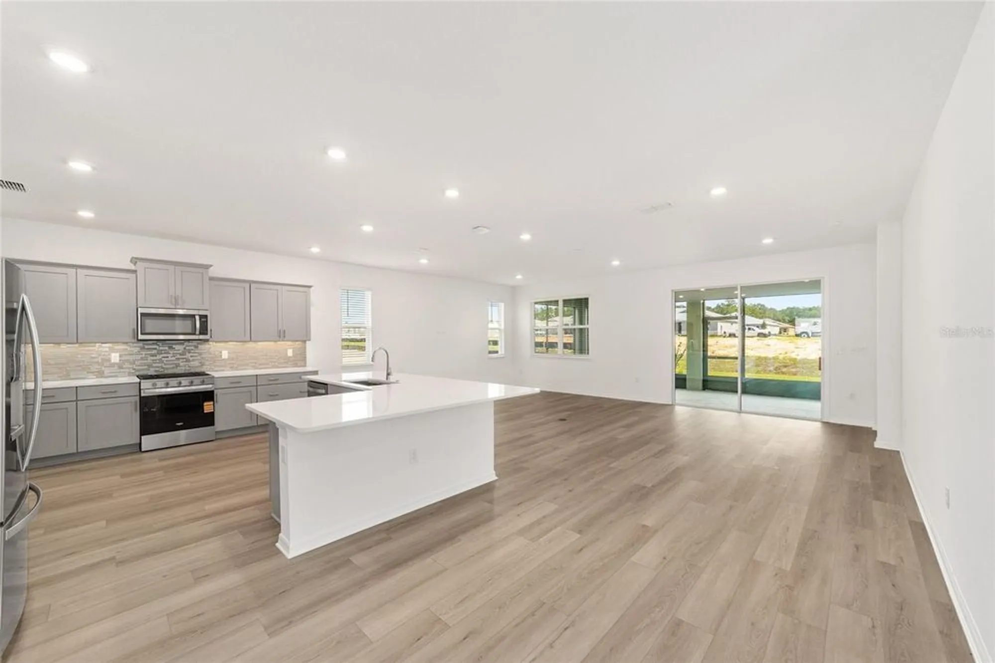 Property Slideshow image 11 of 41 | 10329 sw 106th ct, Ocala, FL, 34481