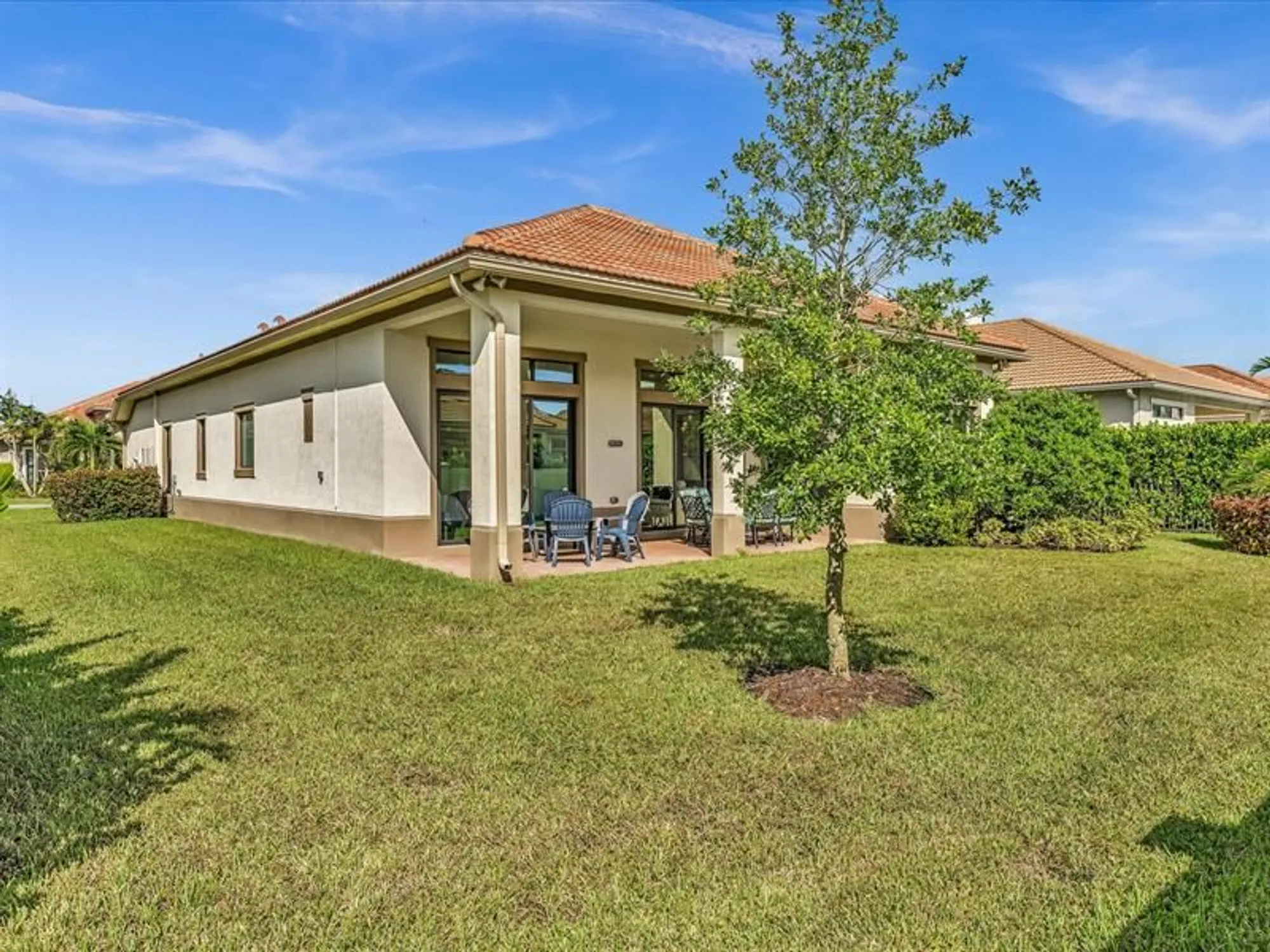 Property Slideshow image 30 of 98 | 8928 bastille cir e, Parkland, FL, 33076