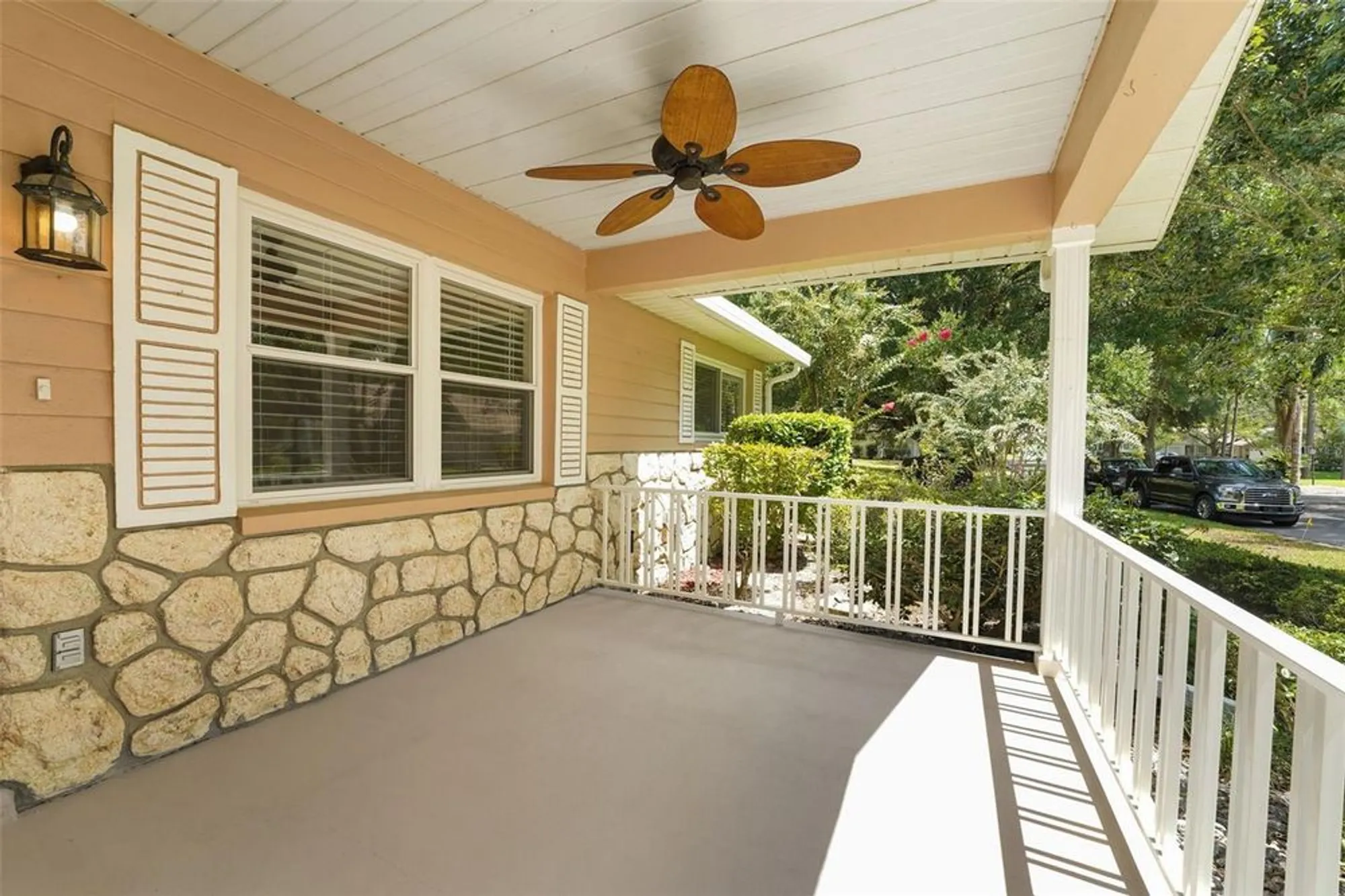 Property Slideshow image 5 of 33 | 8469 sw 92nd pl d, Ocala, FL, 34481