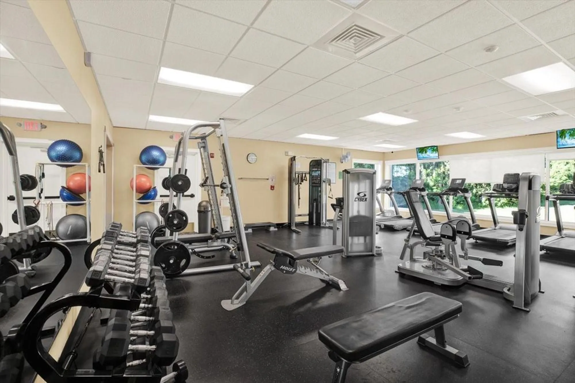 Property Slideshow image 43 of 49 | 1851 arbor knoll loop, Trinity, FL, 34655