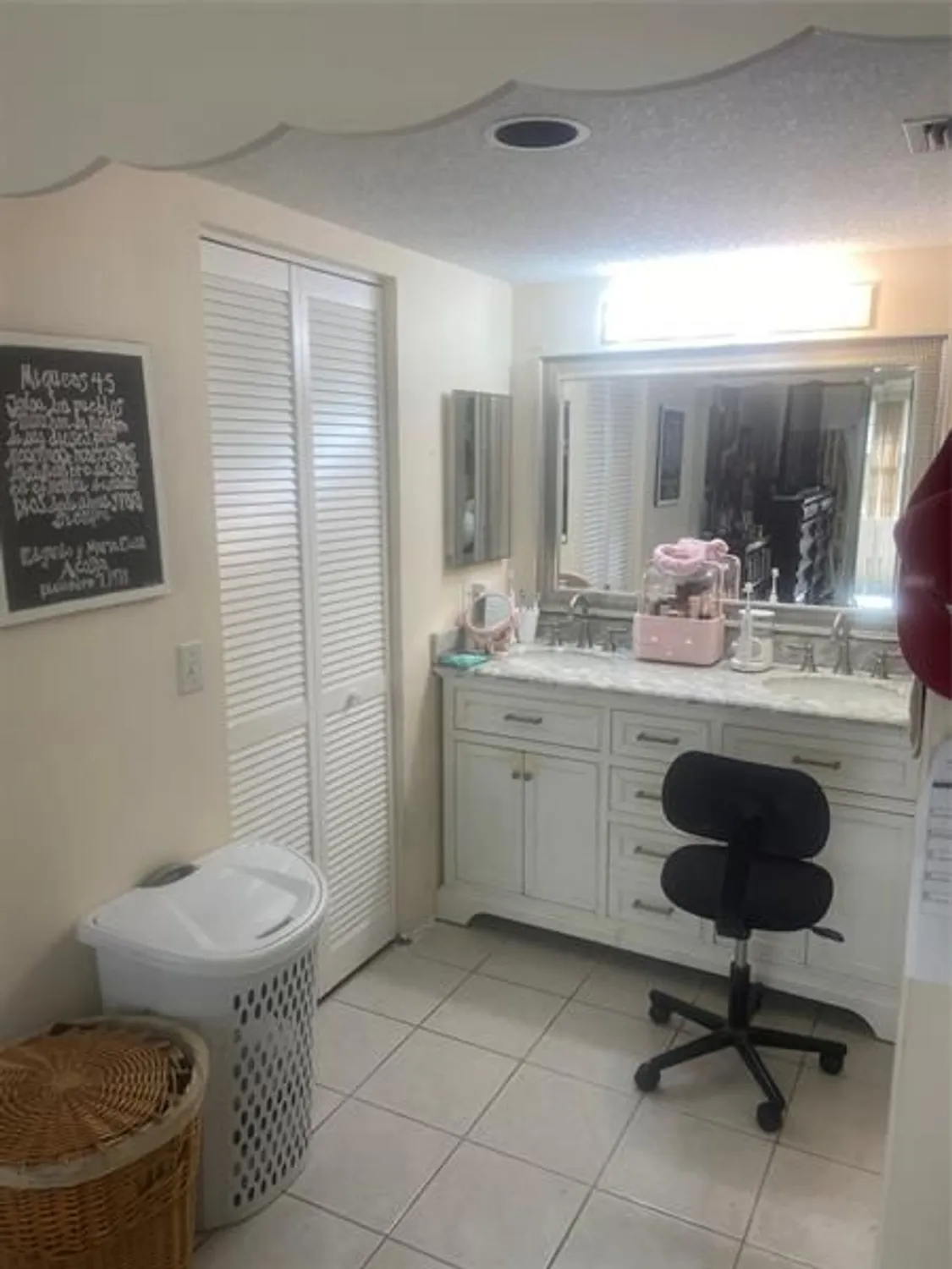 Property Slideshow image 9 of 22 | 800 sw 125th way, Pembroke Pines, FL, 33027