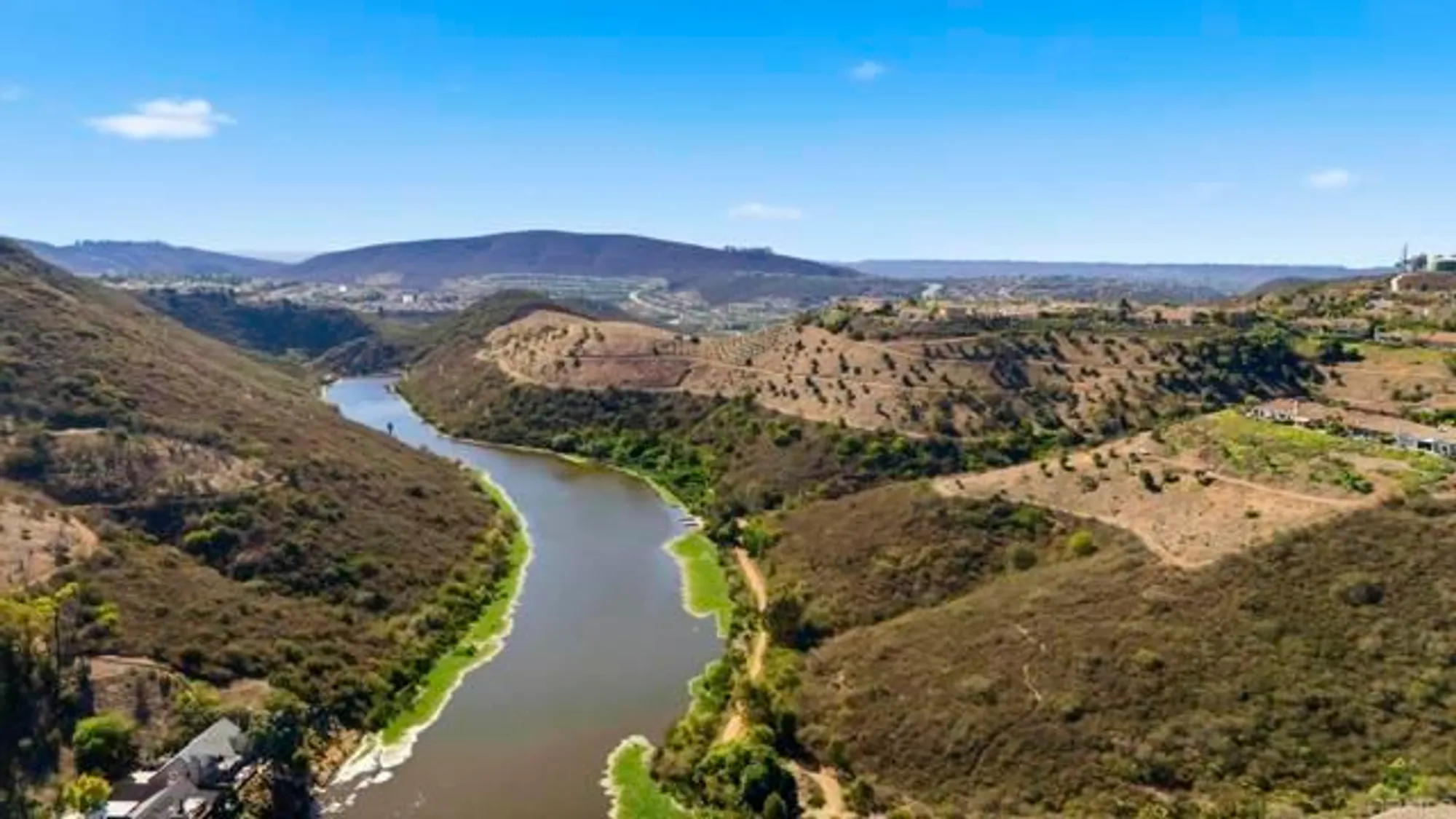 Property Slideshow image 44 of 44 | 1541 via entrada del lago, San Marcos, CA, 92078