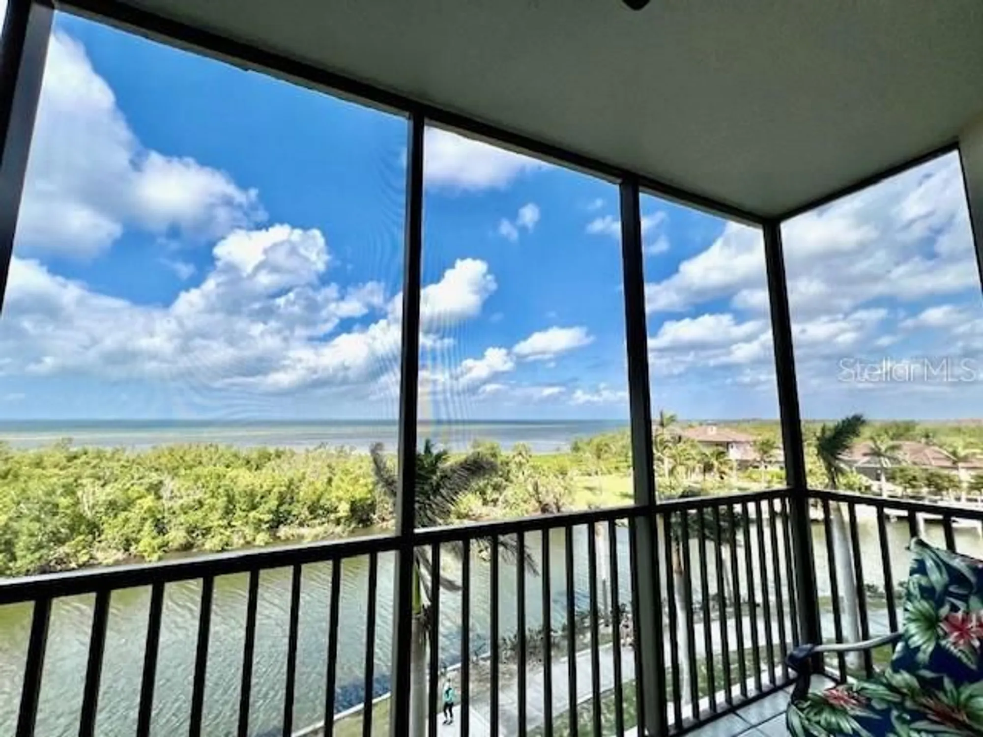 Property Slideshow image 11 of 62 | 3333 sunset key cir 303, Punta Gorda, FL, 33955