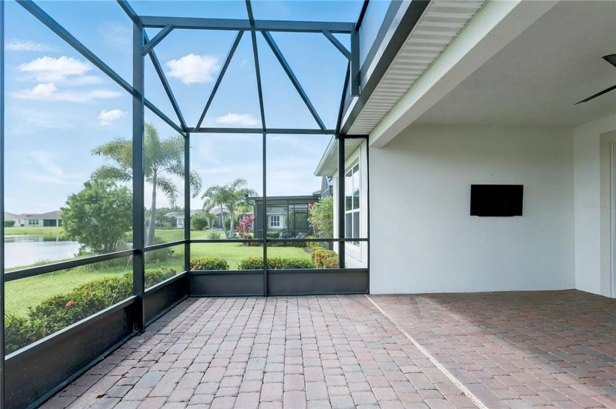 Property Slideshow image 26 of 37 | 142 olympus way, Kissimmee, FL, 34759