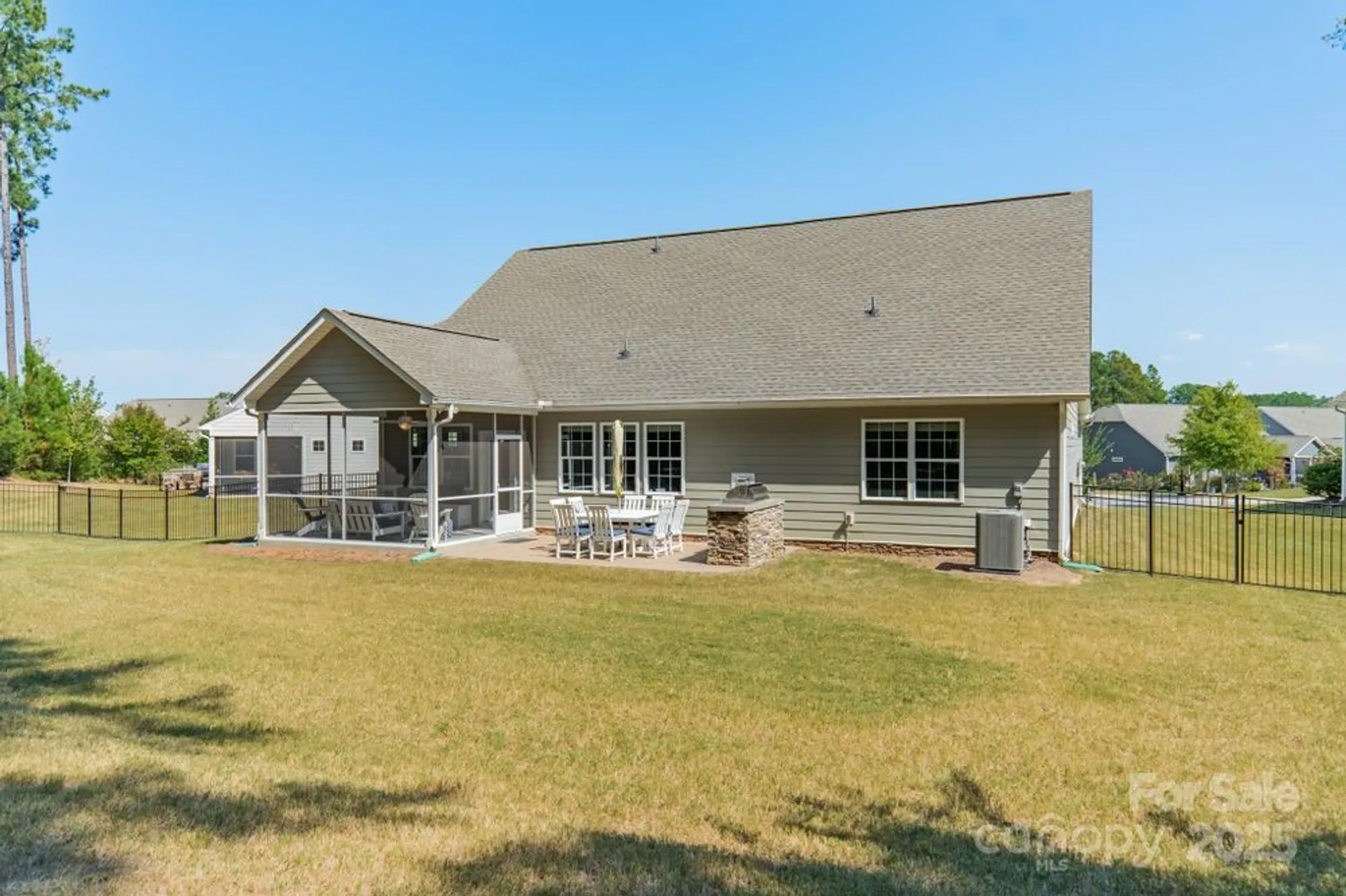 Property Slideshow image 21 of 24 | 508 vermeer ct, Mount Holly, NC, 28120