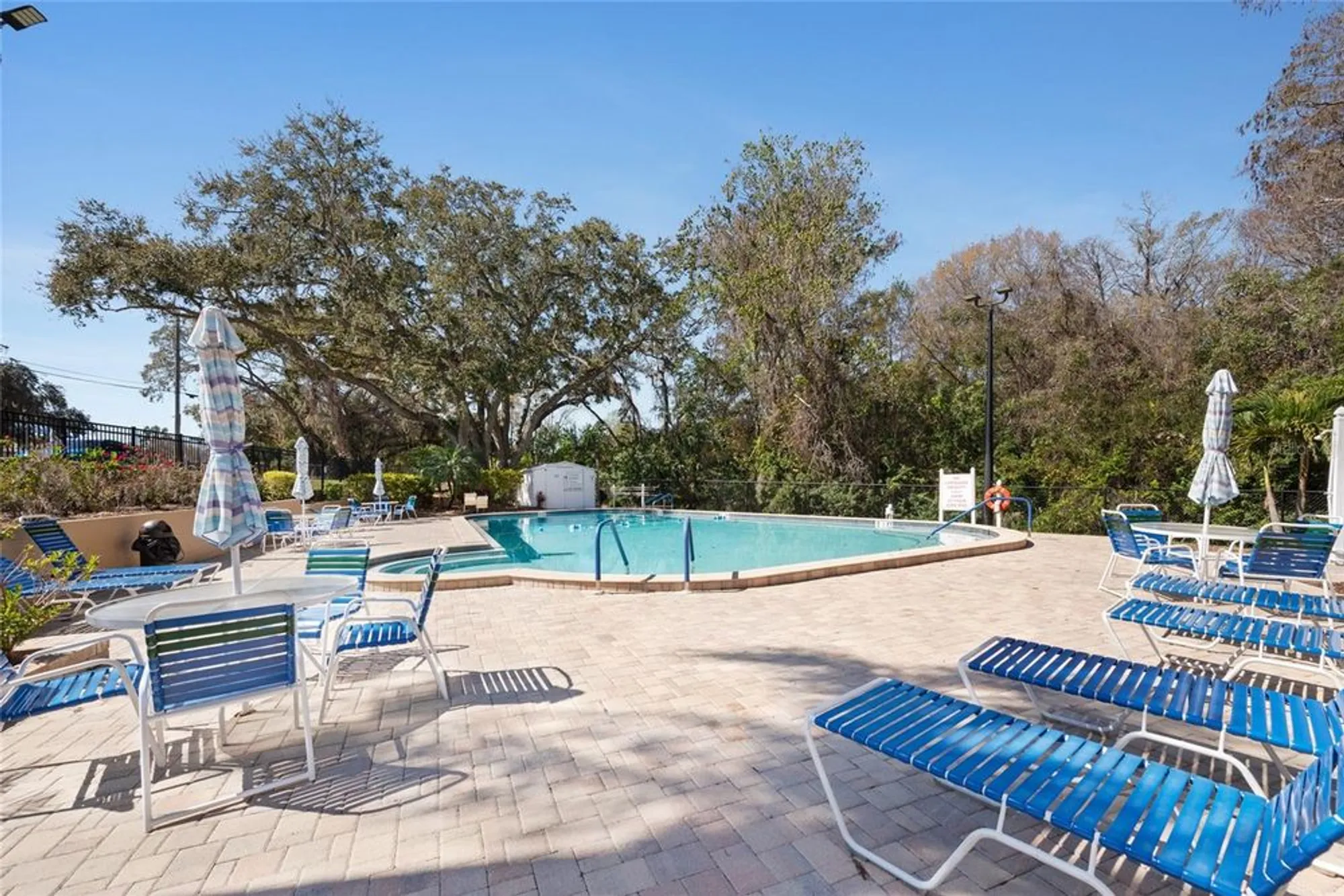 Property Slideshow image 42 of 50 | 3948 tarpon pointe cir, Palm Harbor, FL, 34684