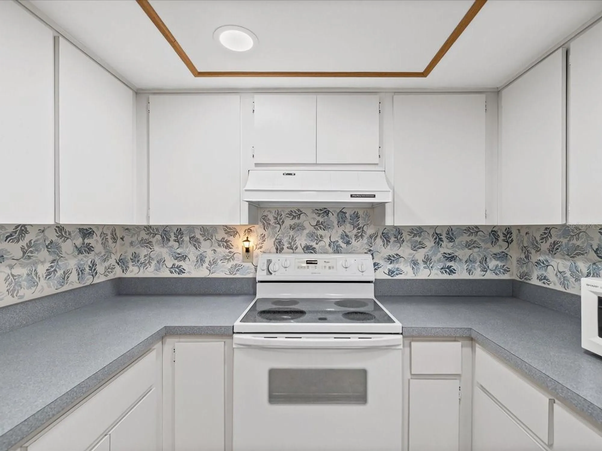 Property Slideshow image 15 of 79 | 8135 bugle ct 3, Port Richey, FL, 34668