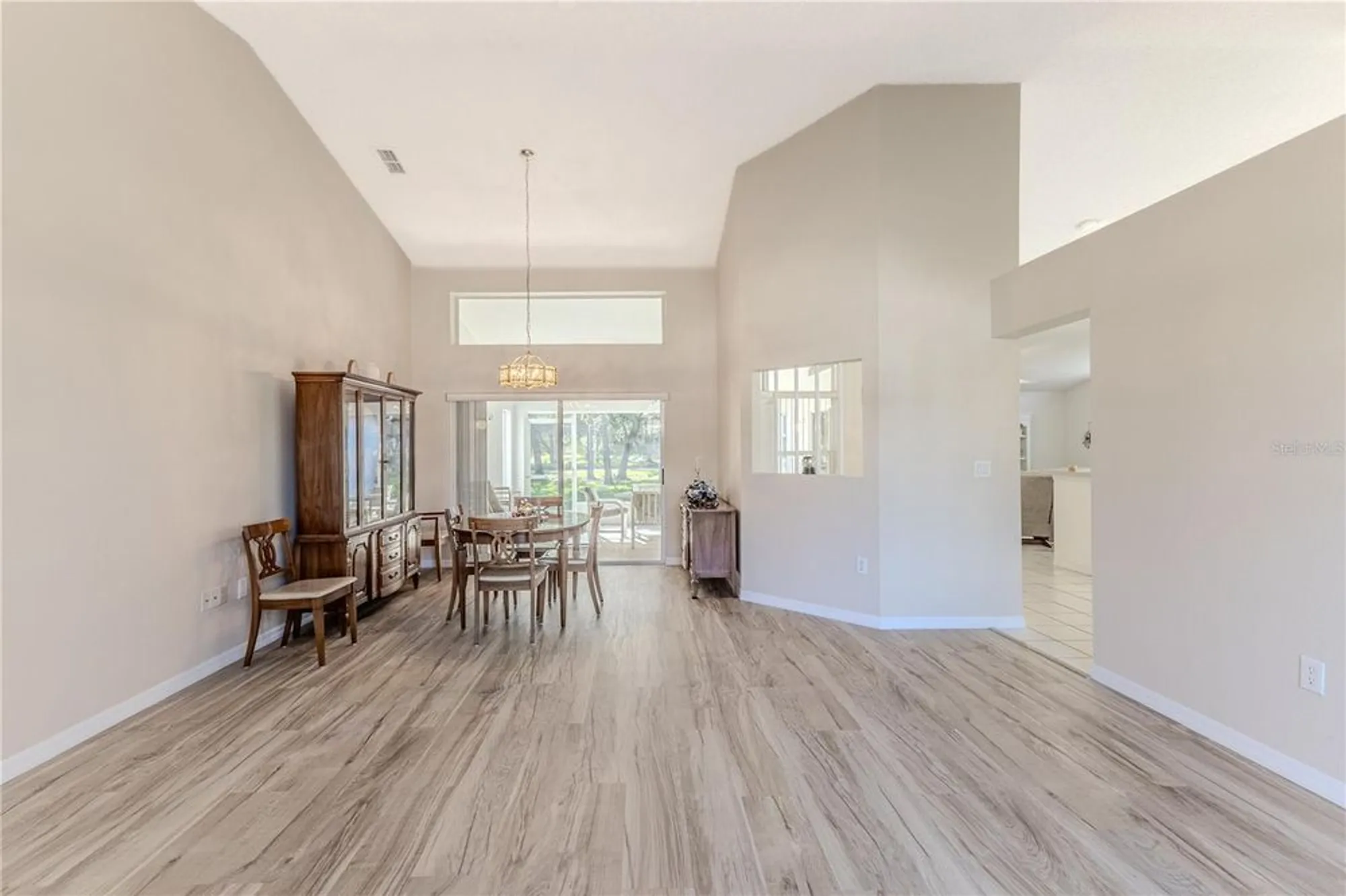 Property Slideshow image 11 of 64 | 432 mistwood ct, Spring Hill, FL, 34609