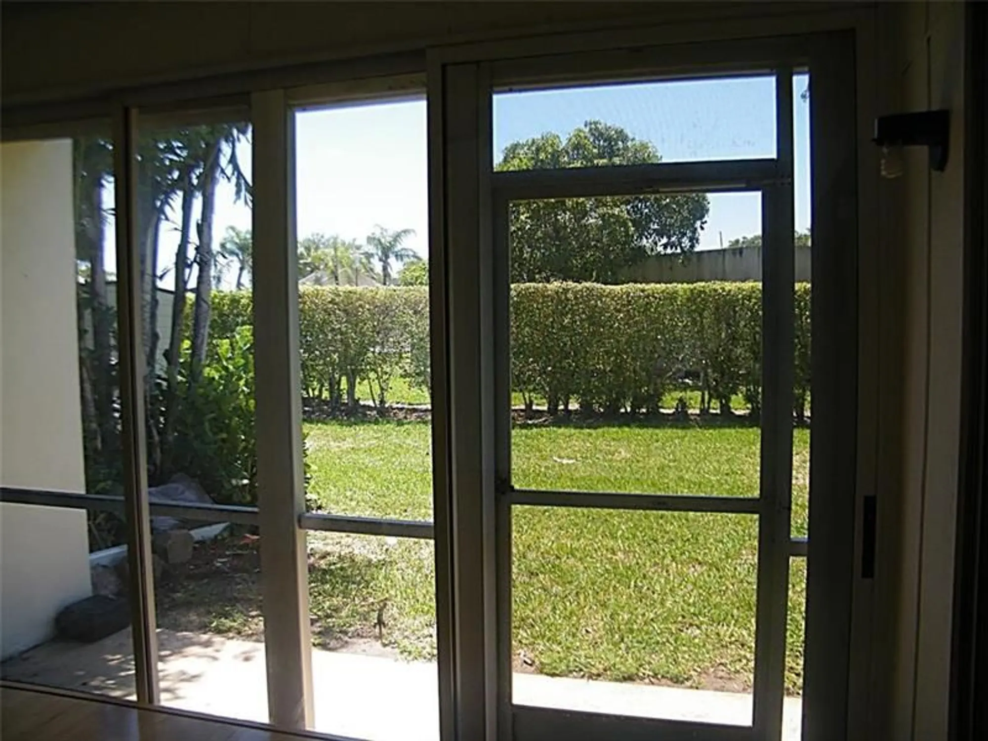 Property Slideshow image 9 of 16 | 5411 laurel oak st, Delray Beach, FL, 33484