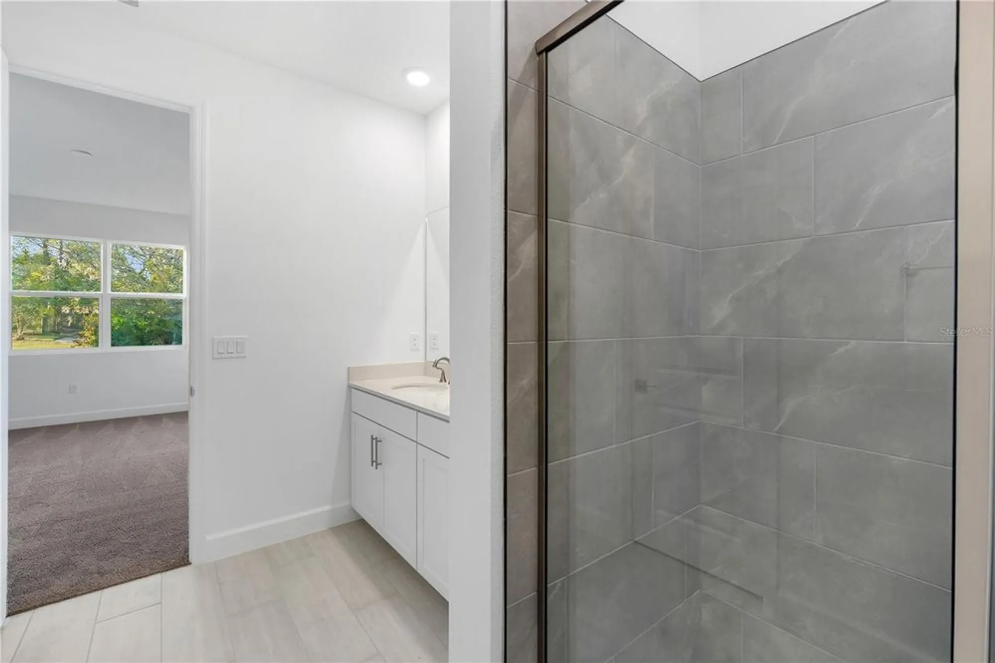 Property Slideshow image 25 of 32 | 9211 players dr, Weeki Wachee, FL, 34613