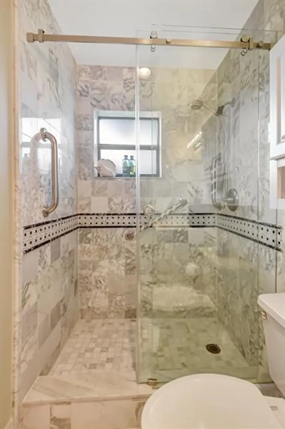 Property Slideshow image 40 of 66 | 9800 pecan tree dr b, Boynton Beach, FL, 33436