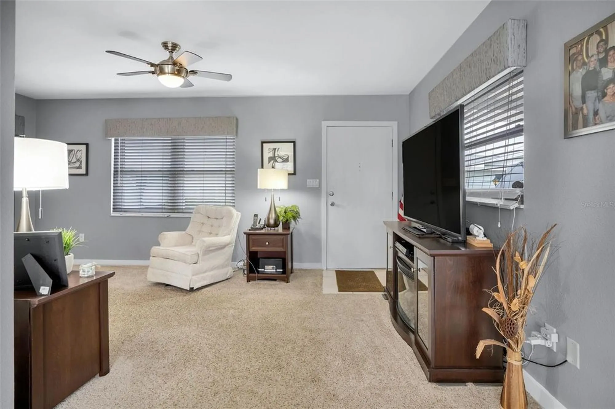 Property Slideshow image 4 of 27 | 12400 park blvd 206, Seminole, FL, 33772