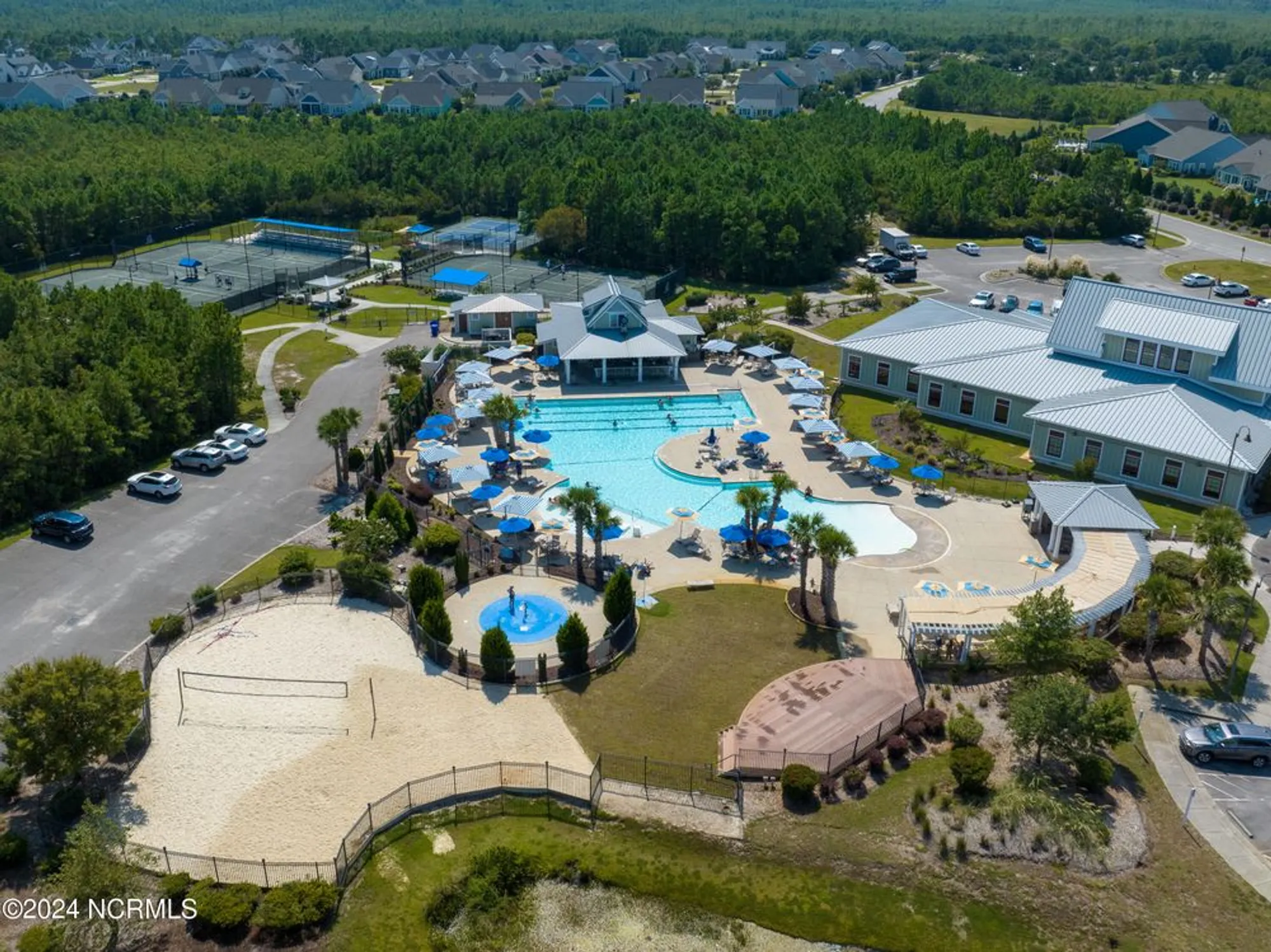 Property Slideshow image 48 of 71 | 2611 mariners way, Southport, NC, 28461