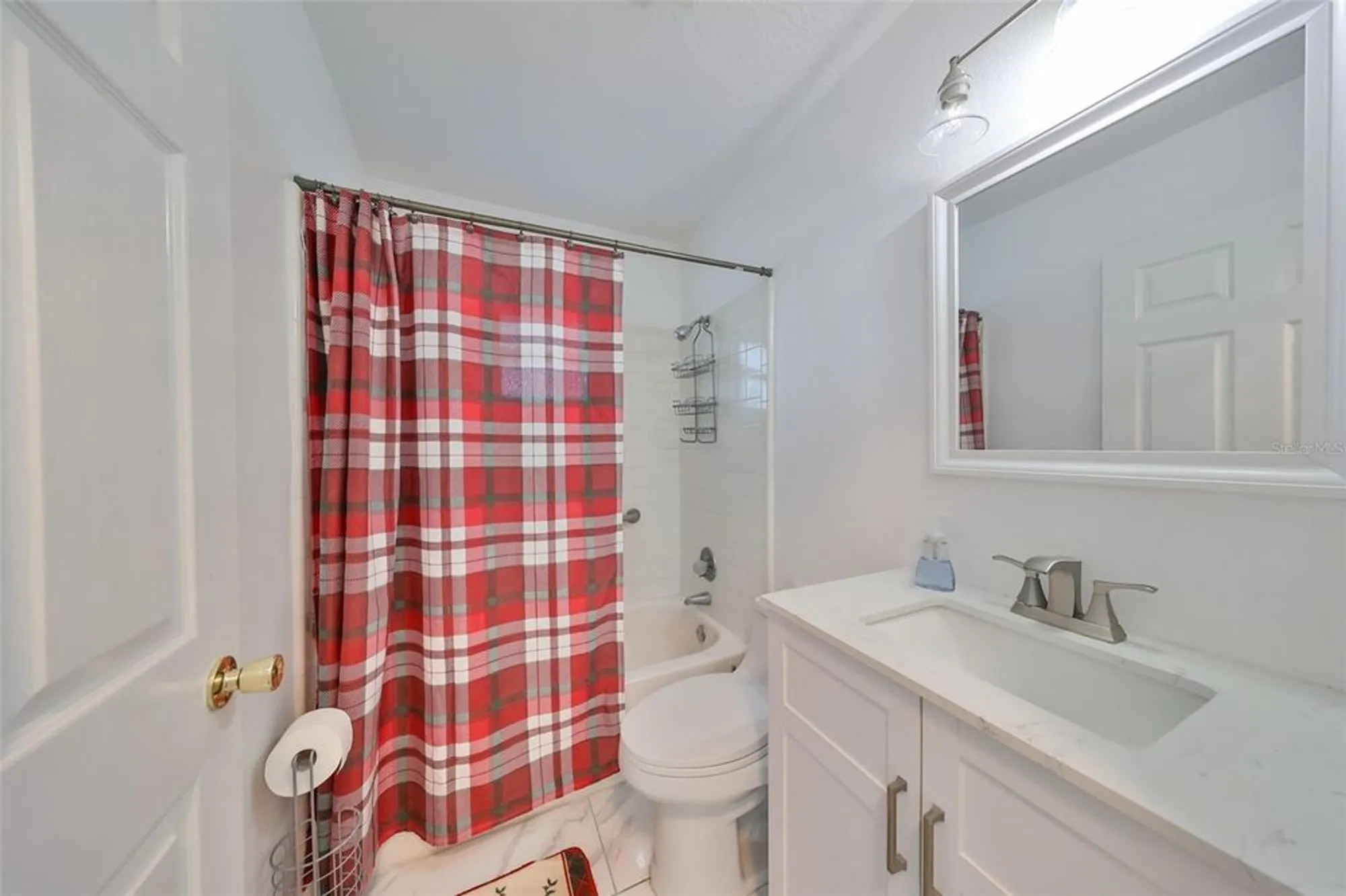 Property Slideshow image 16 of 21 | 703 rutgers pl, Sun City Center, FL, 33573