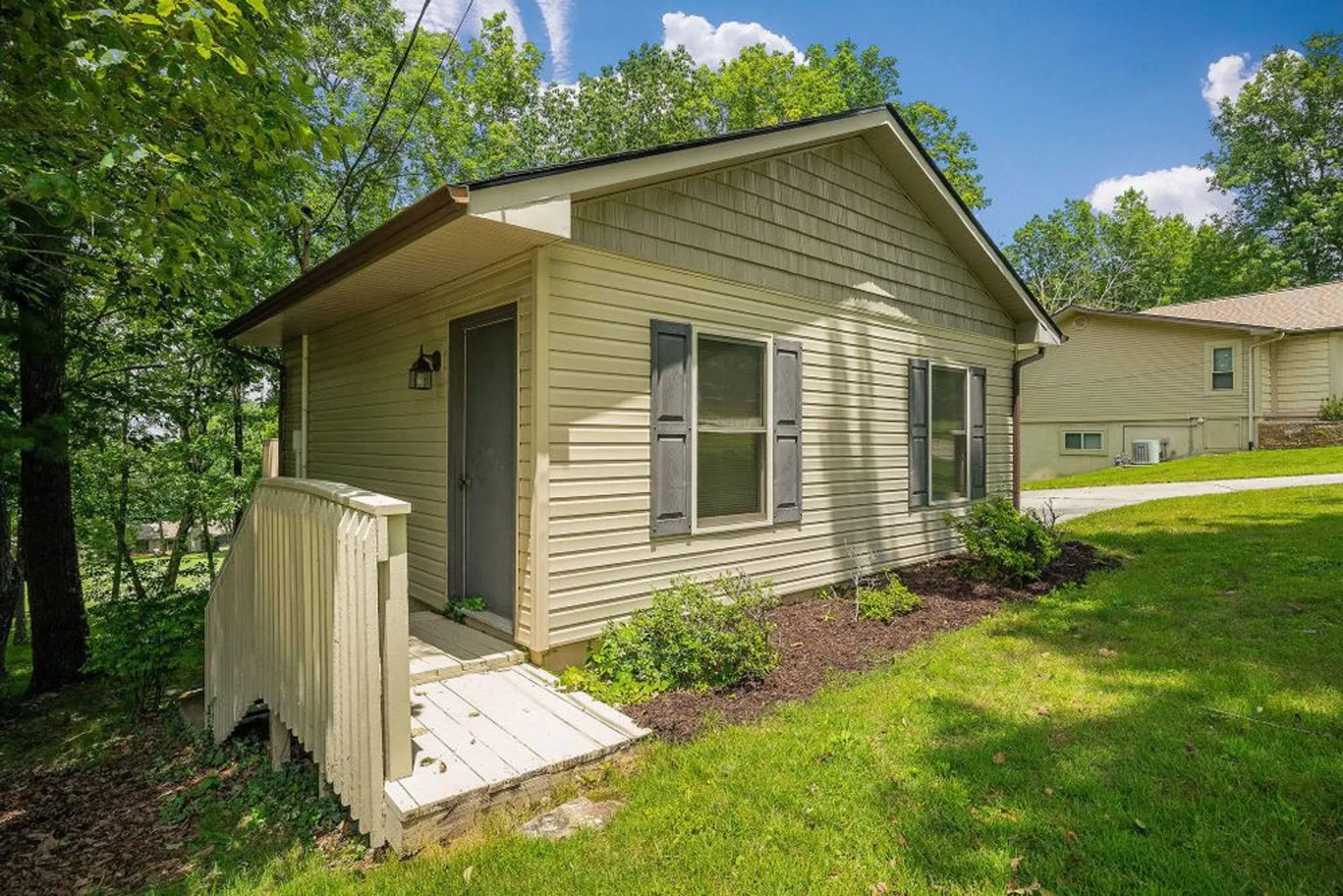 Property Slideshow image 25 of 45 | 114 greenwood rd, Crossville, TN, 38558