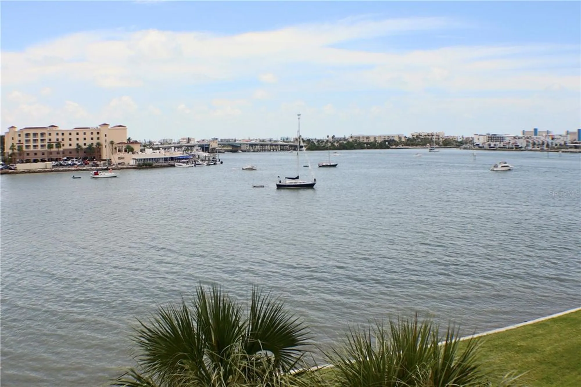 Property Slideshow image 26 of 51 | 4775 cove cir apt 403, St Petersburg, FL, 33708