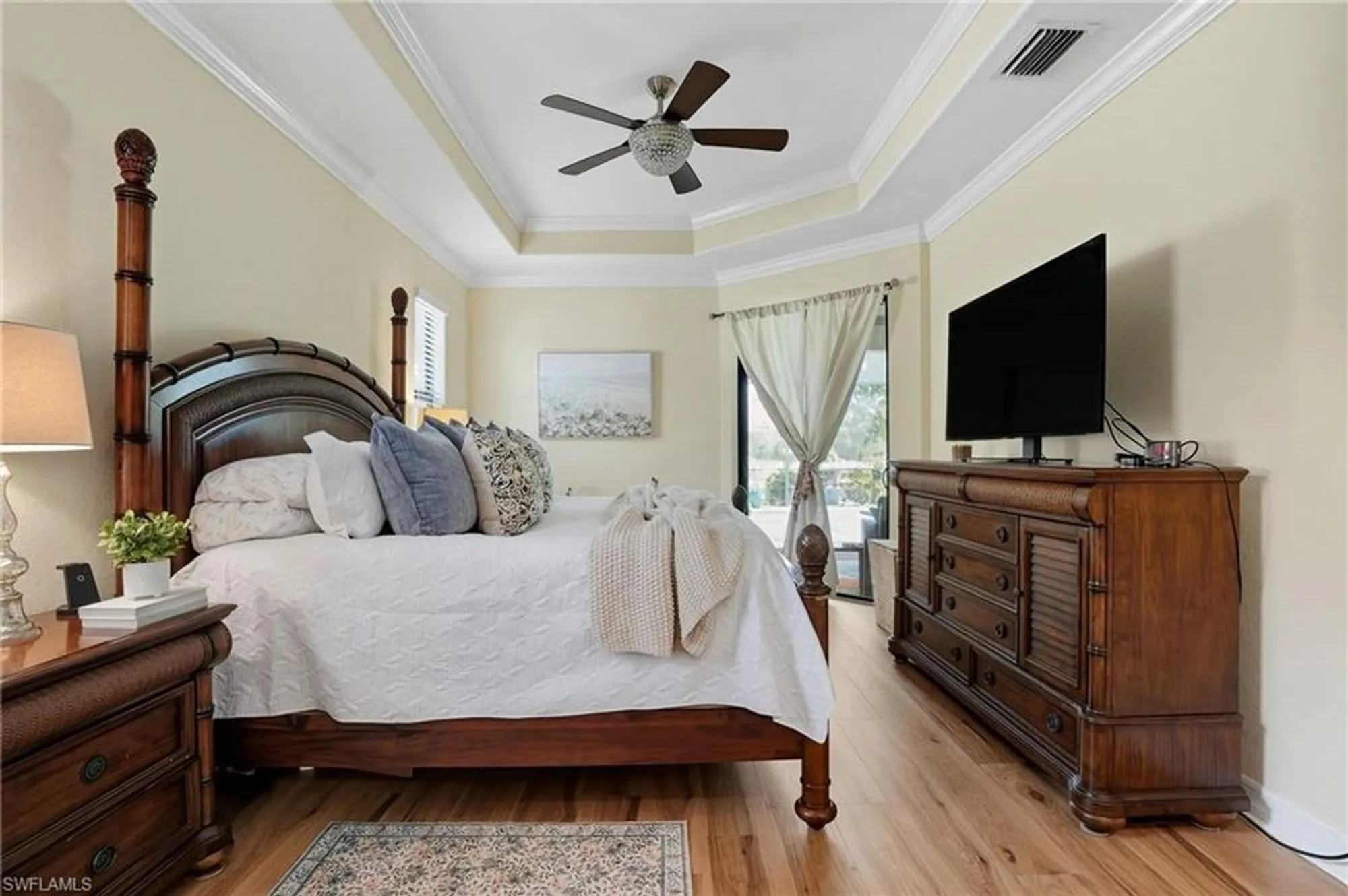 Property Slideshow image 19 of 50 | 28135 edenderry ct, Bonita Springs, FL, 34135