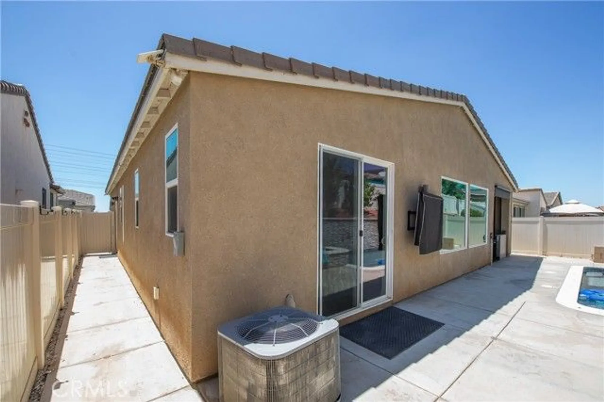 Property Slideshow image 19 of 34 | 1530 village green way, Beaumont, CA, 92223