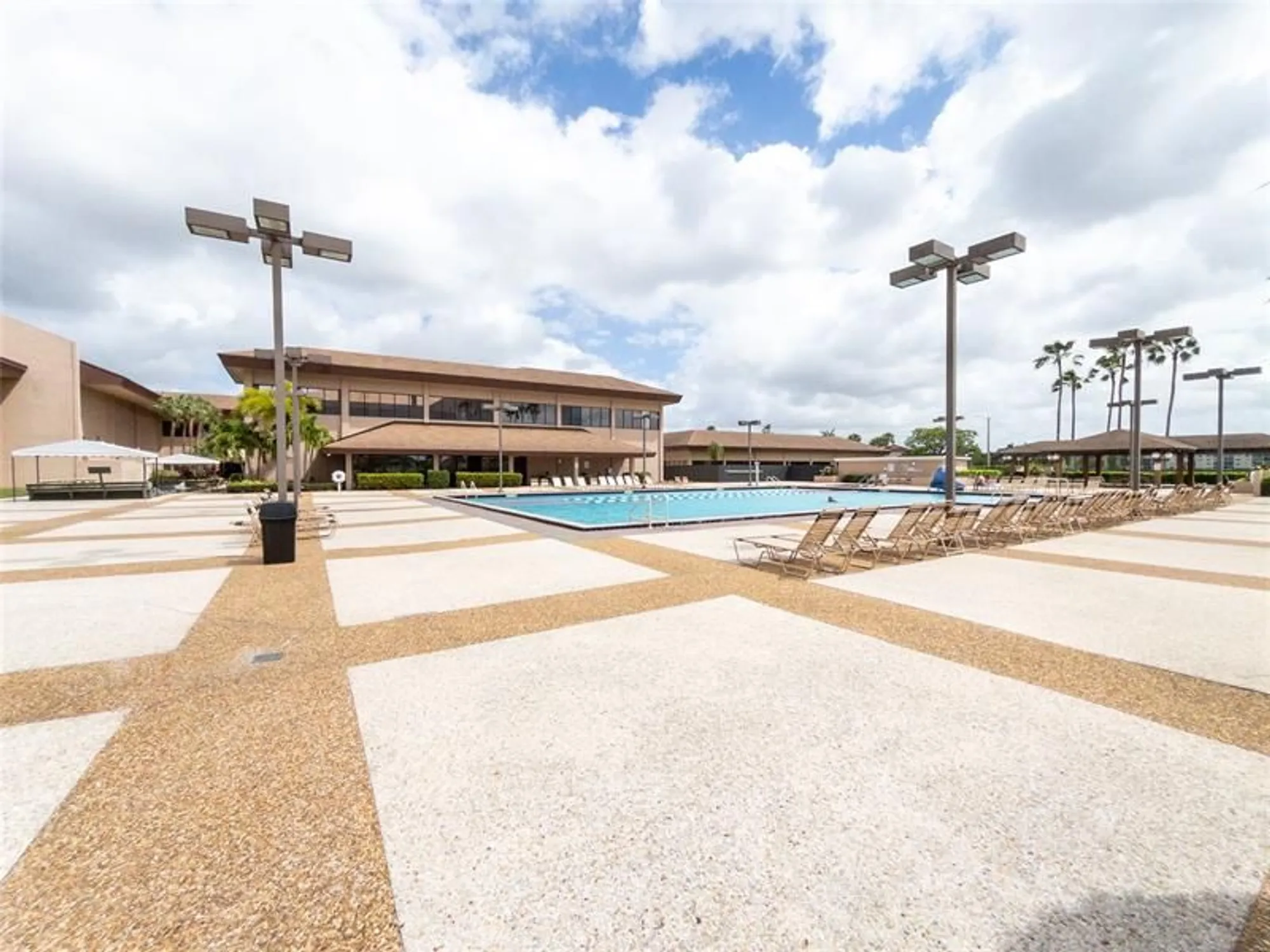 Property Slideshow image 34 of 40 | 901 sw 141st ave apt 301, Pembroke Pines, FL, 33027