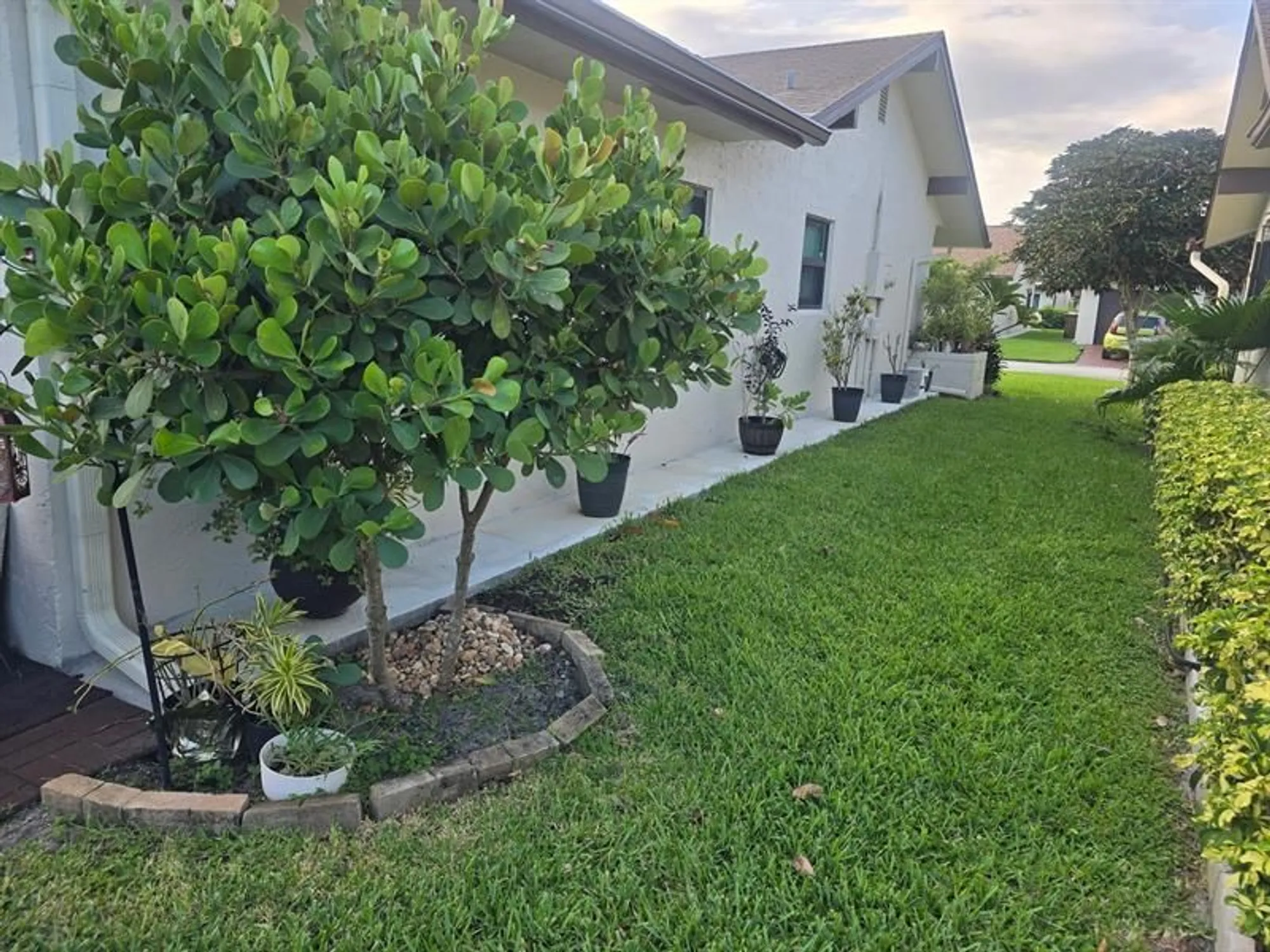 Property Slideshow image 12 of 19 | 2098 sw 17th dr, Deerfield Beach, FL, 33442