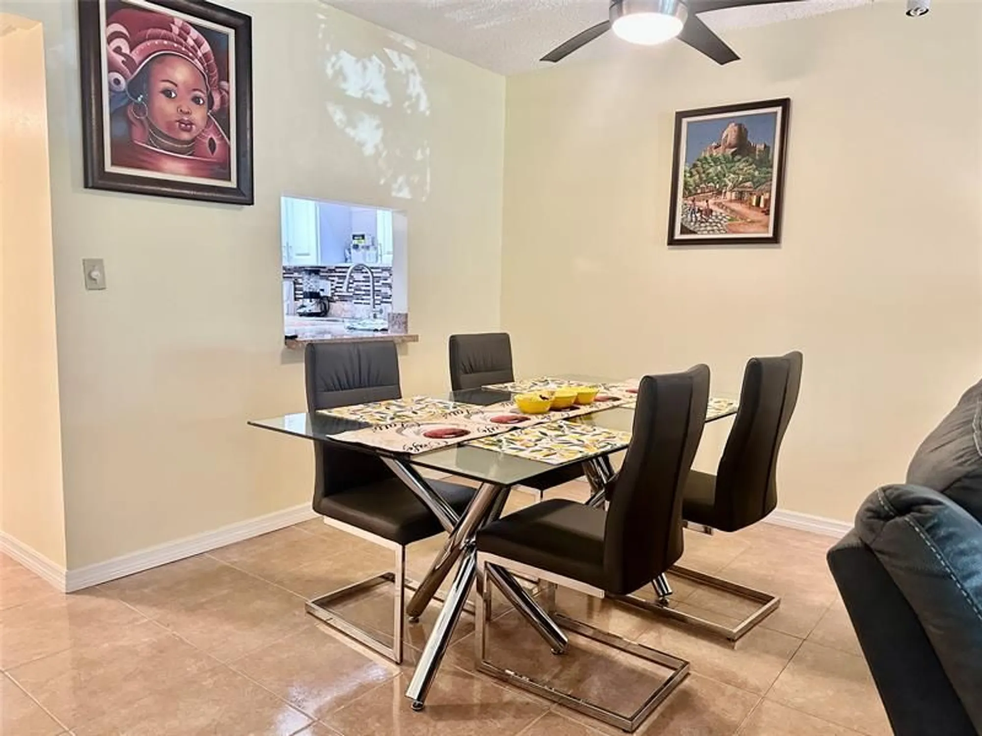 Property Slideshow image 5 of 17 | 1015 country club dr 307, Margate, FL, 33063