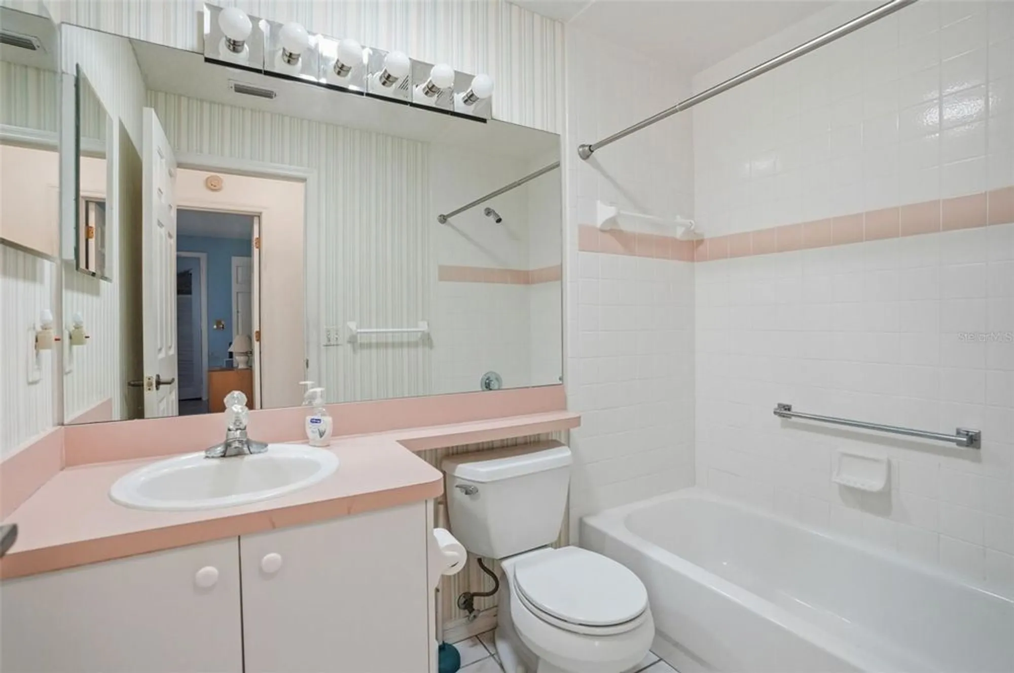 Property Slideshow image 21 of 29 | 2061 terrace view ln, Spring Hill, FL, 34606