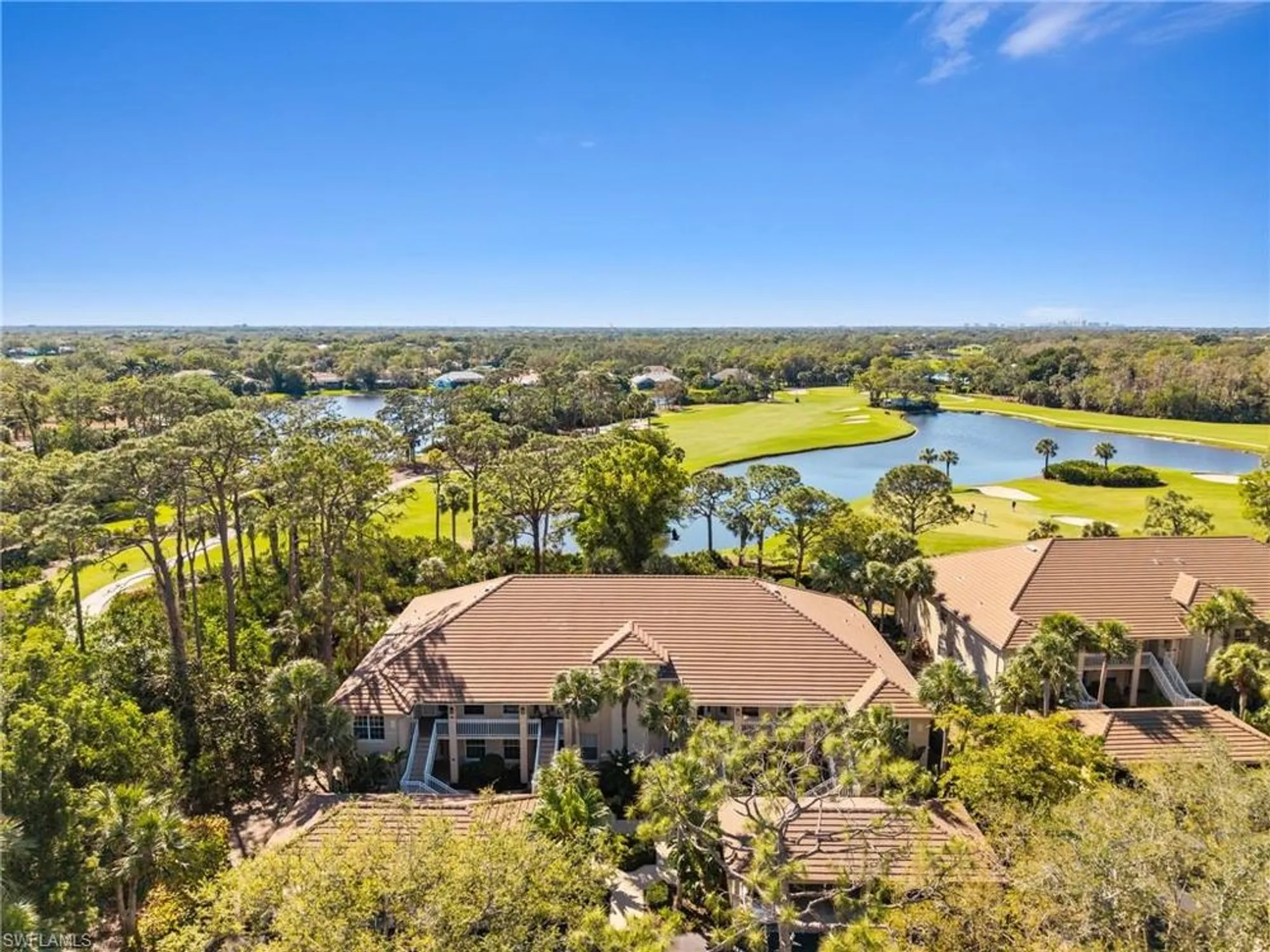 Property Slideshow image 34 of 48 | 4101 sawgrass point dr 201, Bonita Springs, FL, 34134