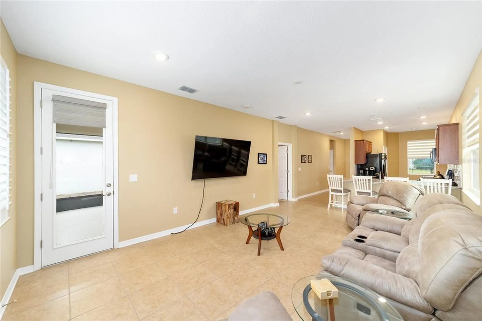 Property Slideshow image 12 of 34 | 8661 sw 76th ln, Ocala, FL, 34481