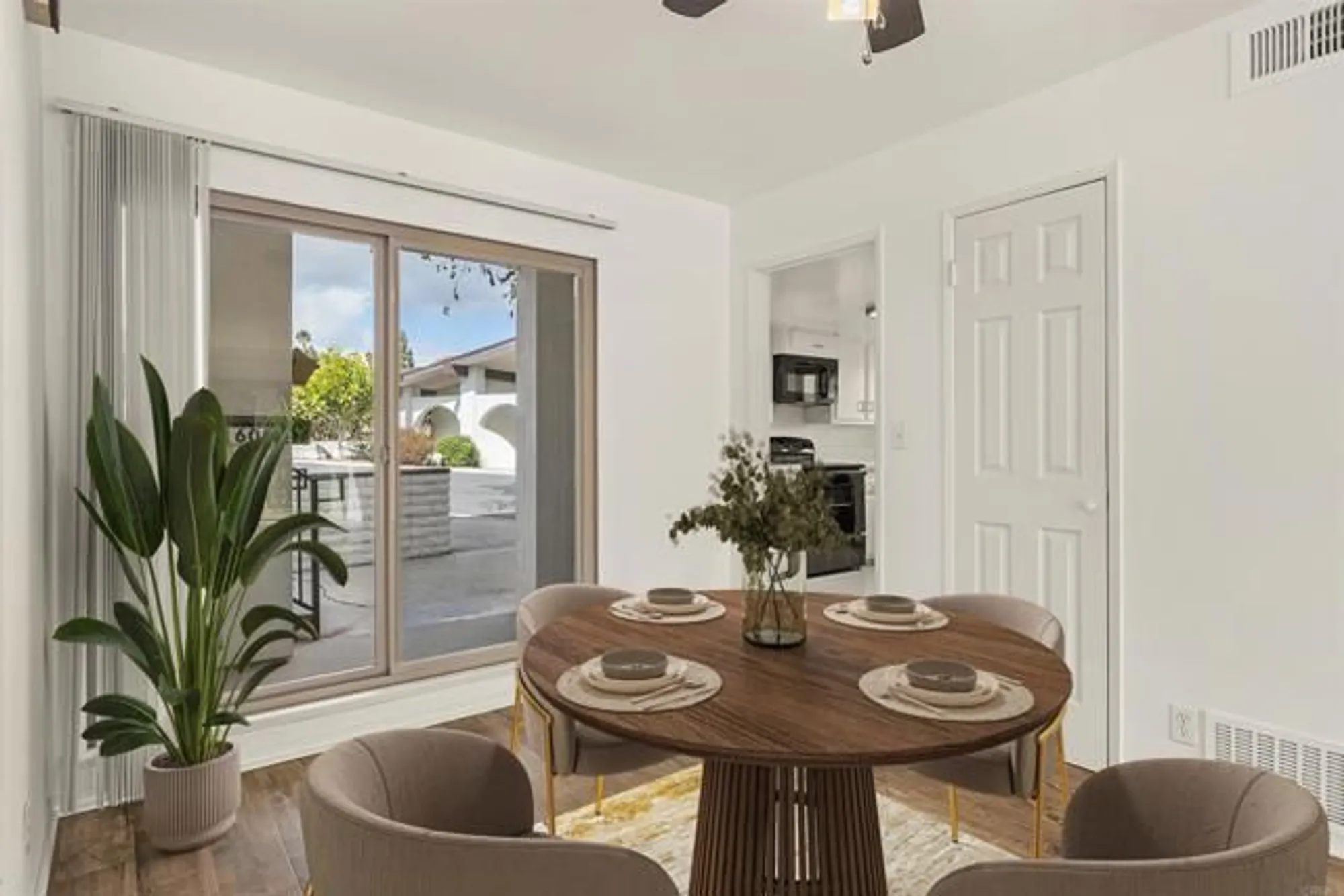 Property Slideshow image 14 of 51 | 1605 sonata ln, San Marcos, CA, 92078