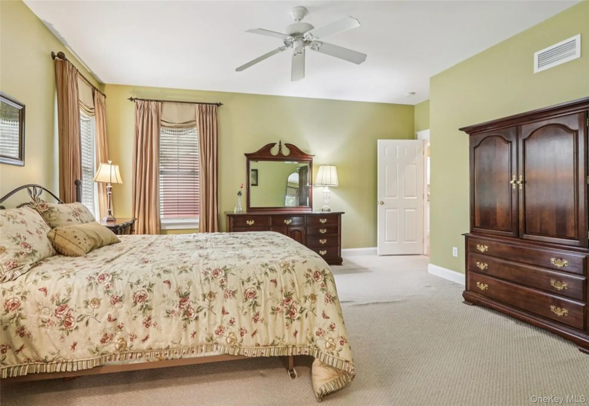 Property Slideshow image 21 of 50 | 2 sly st, Warwick, NY, 10990