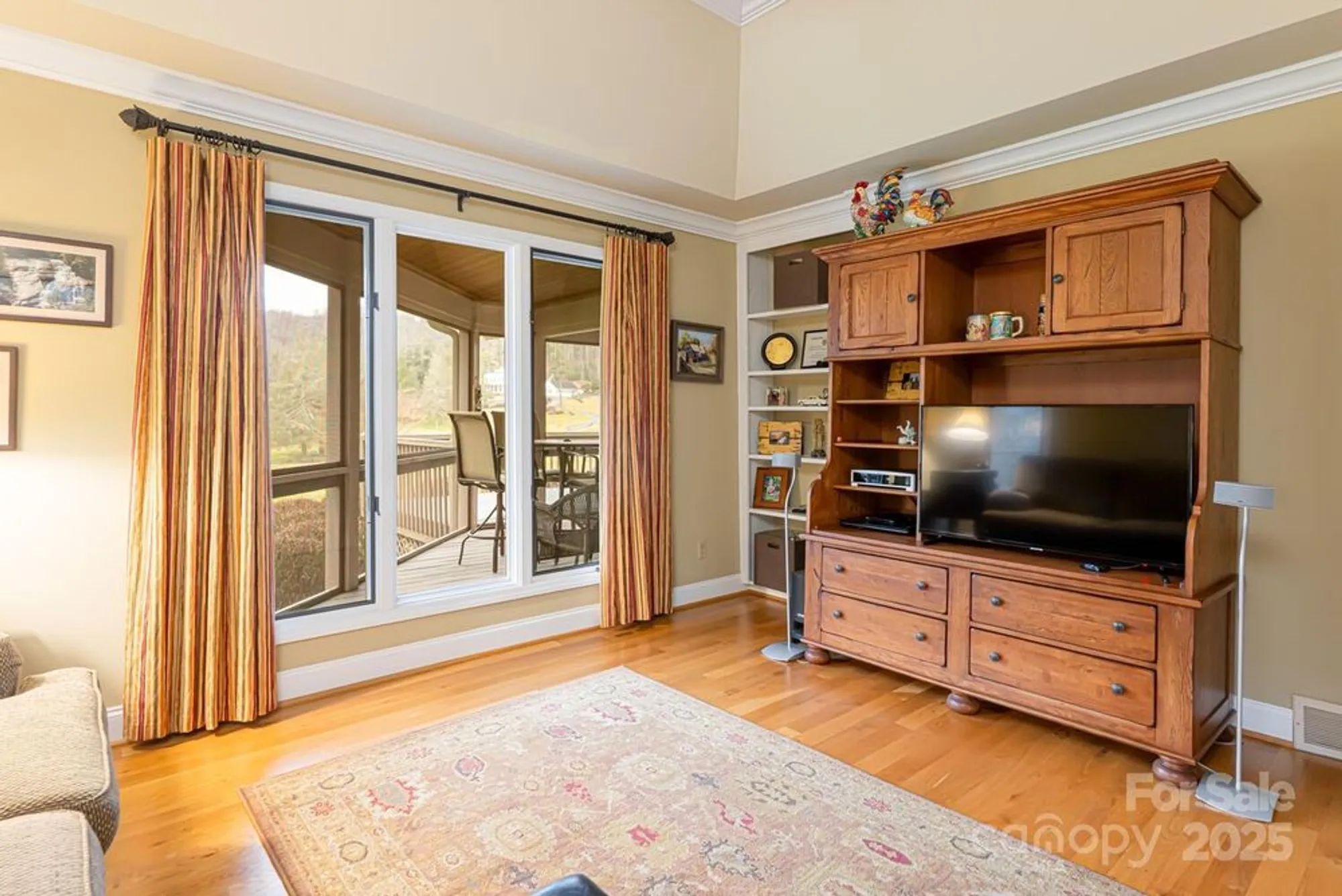 Property Slideshow image 32 of 48 | 173 winding meadows dr, Flat Rock, NC, 28731