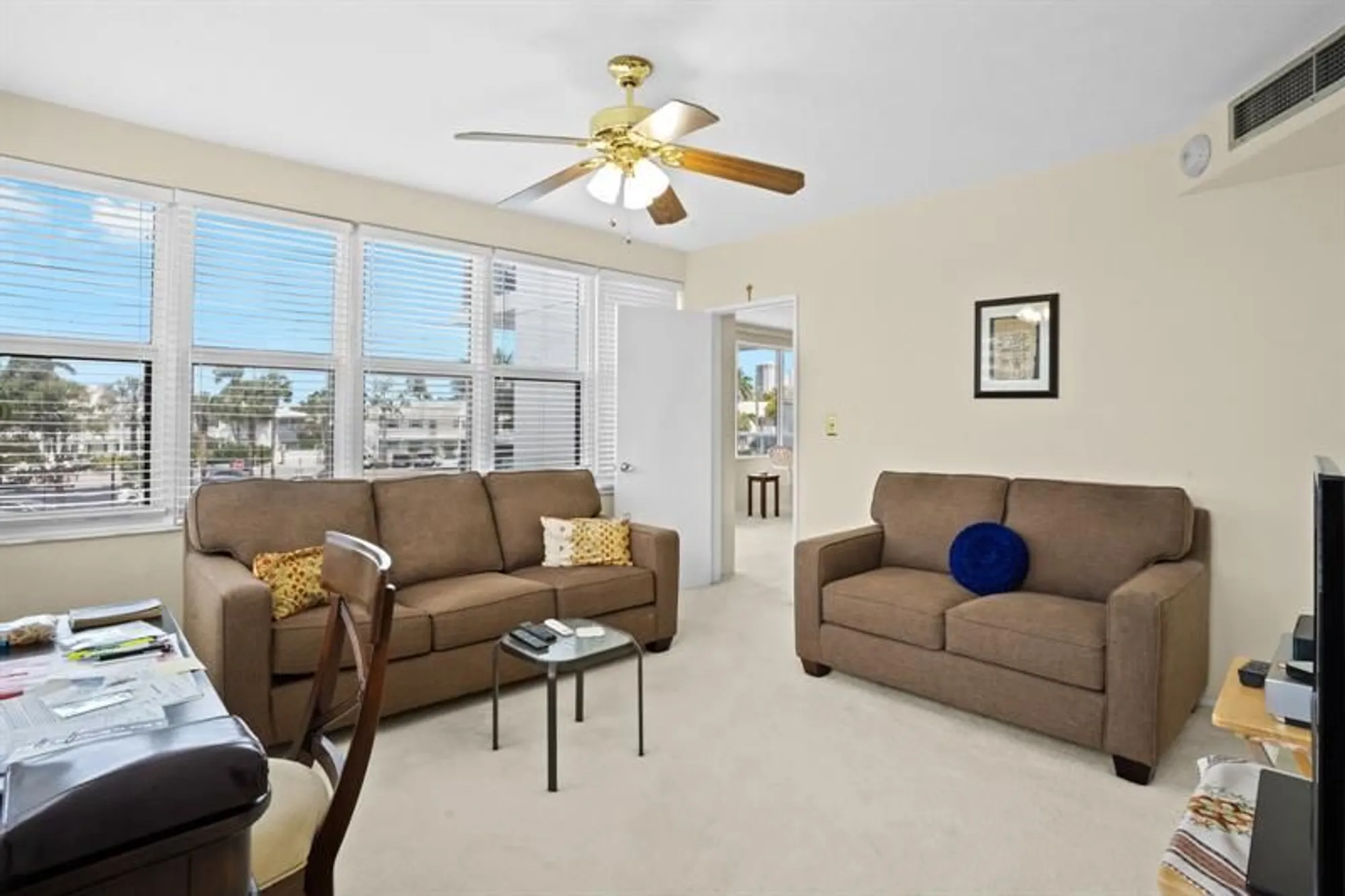 Property Slideshow image 14 of 27 | 3300 ne 36th st 201, Fort Lauderdale, FL, 33308