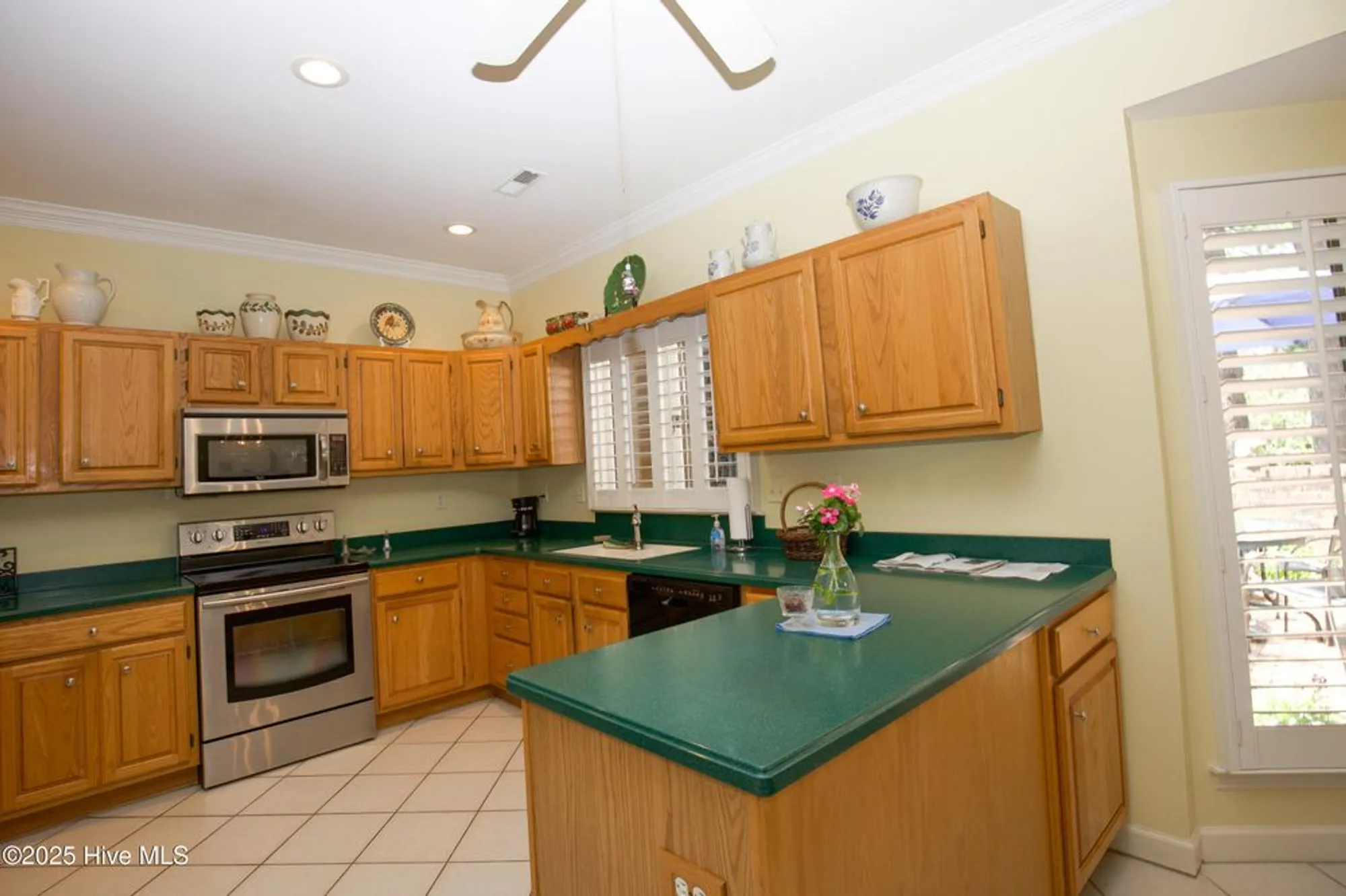 Property Slideshow image 14 of 49 | 737 burlwood dr, Southern Pines, NC, 28387