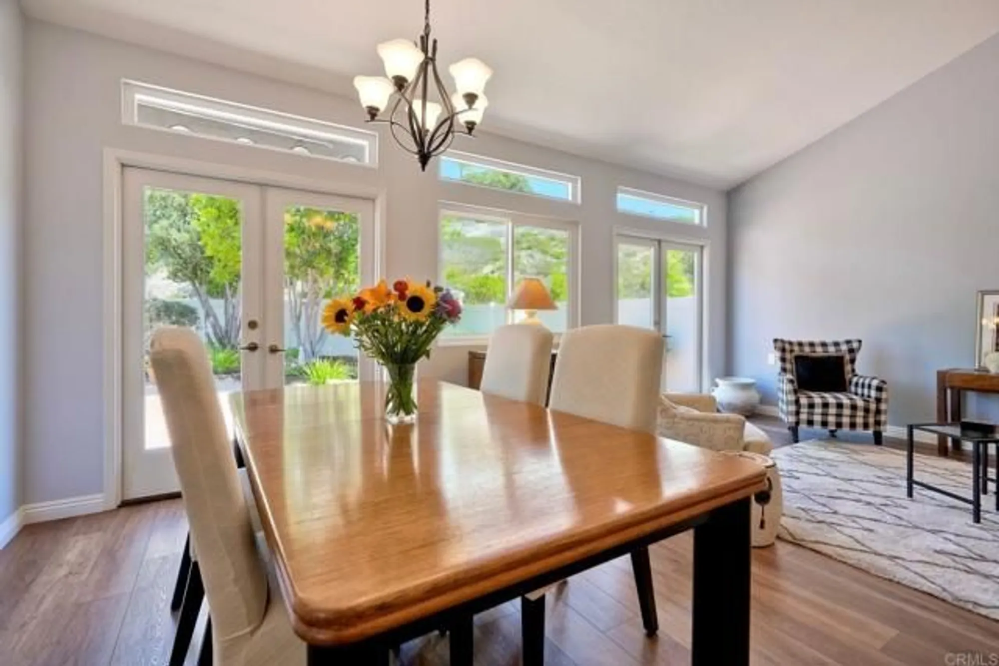 Property Slideshow image 9 of 53 | 3376 corsica way, Oceanside, CA, 92056
