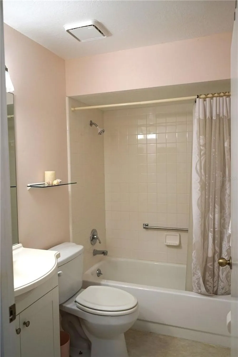 Property Slideshow image 21 of 37 | 2320 marksmen ct # 205, Sun City Center, FL, 33573
