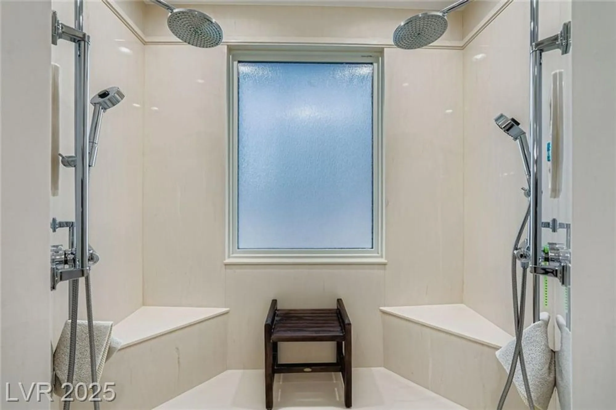 Property Slideshow image 34 of 45 | 2544 forest city dr, Henderson, NV, 89052