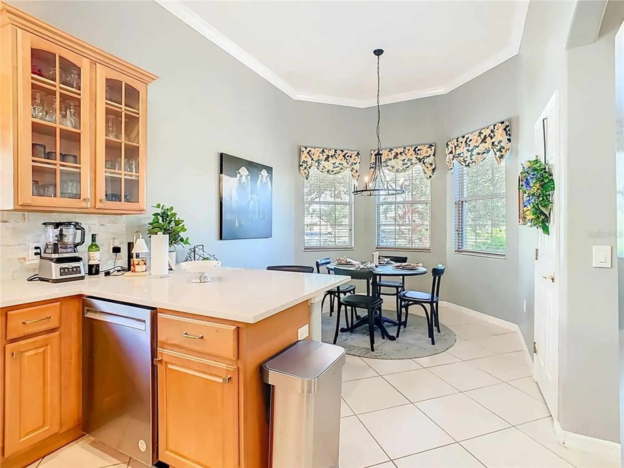 Property Slideshow image 17 of 76 | 680 portofino dr, Poinciana, FL, 34759