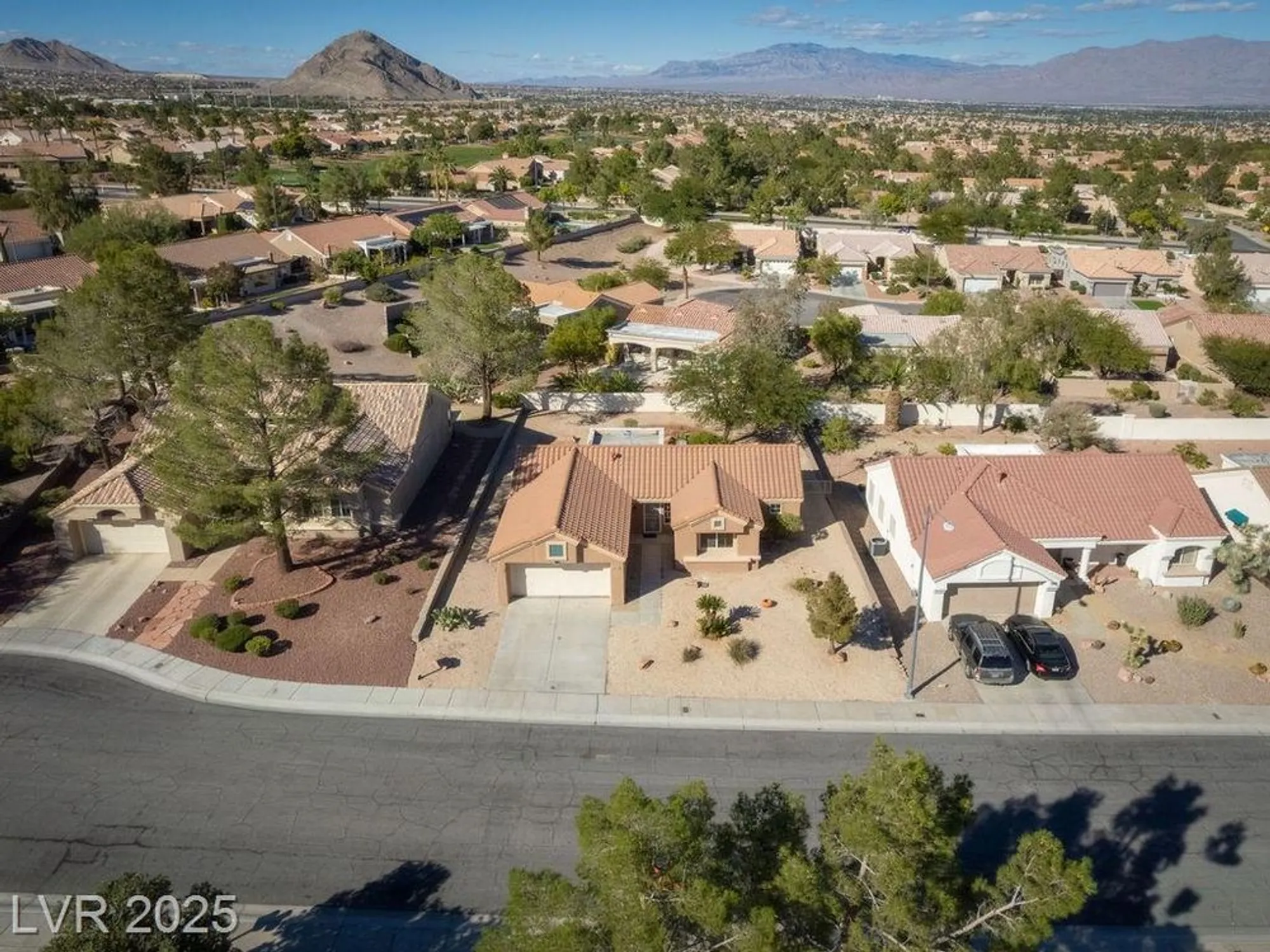 Property Slideshow image 26 of 29 | 9536 ruby hills dr, Las Vegas, NV, 89134