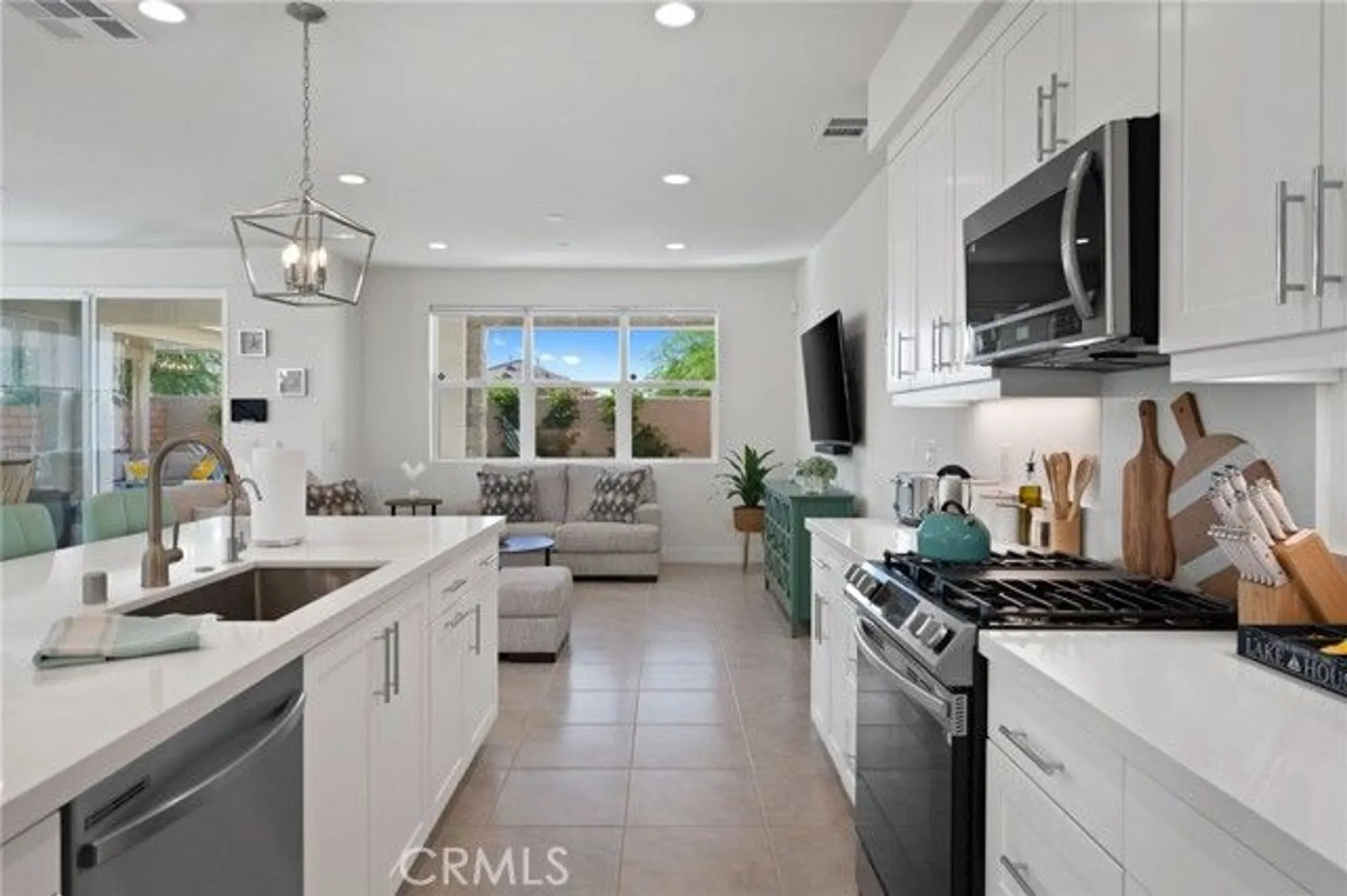 Property Slideshow image 17 of 75 | 84425 passagio lago way, Indio, CA, 92203