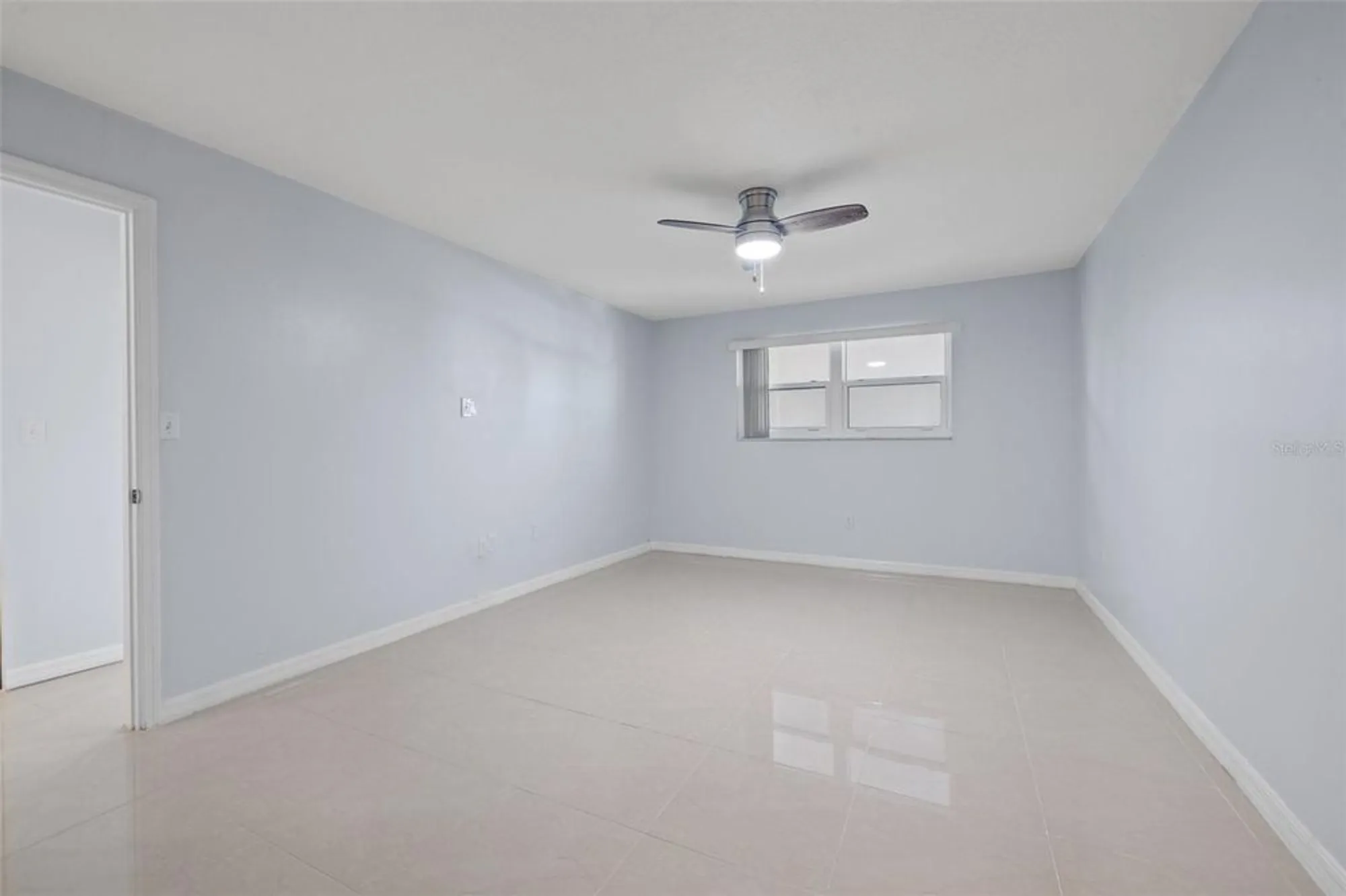 Property Slideshow image 19 of 33 | 5660 80th st n unit a208, St Petersburg, FL, 33709
