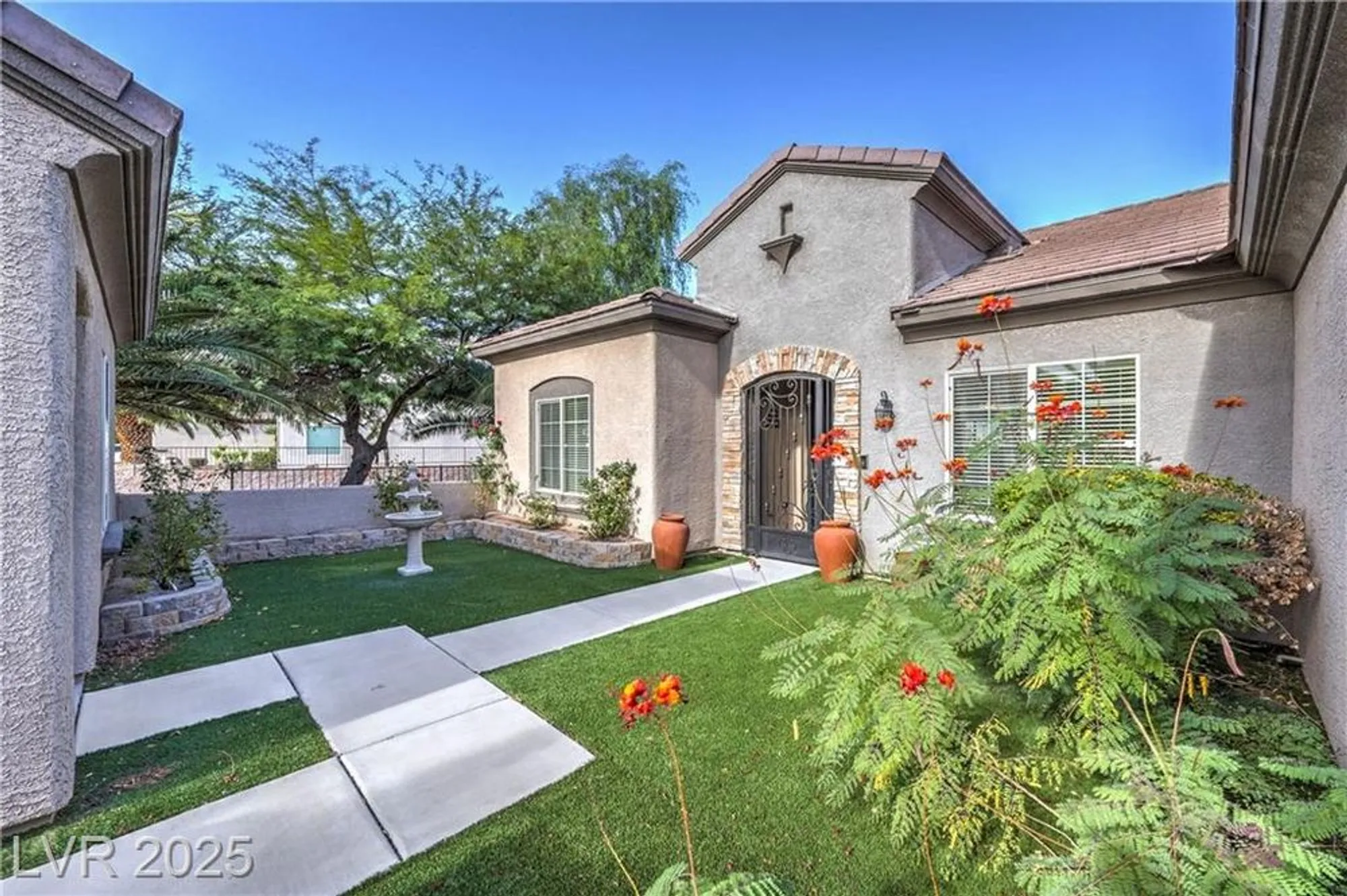 Property Slideshow image 5 of 52 | 2175 waterton rivers dr, Henderson, NV, 89044